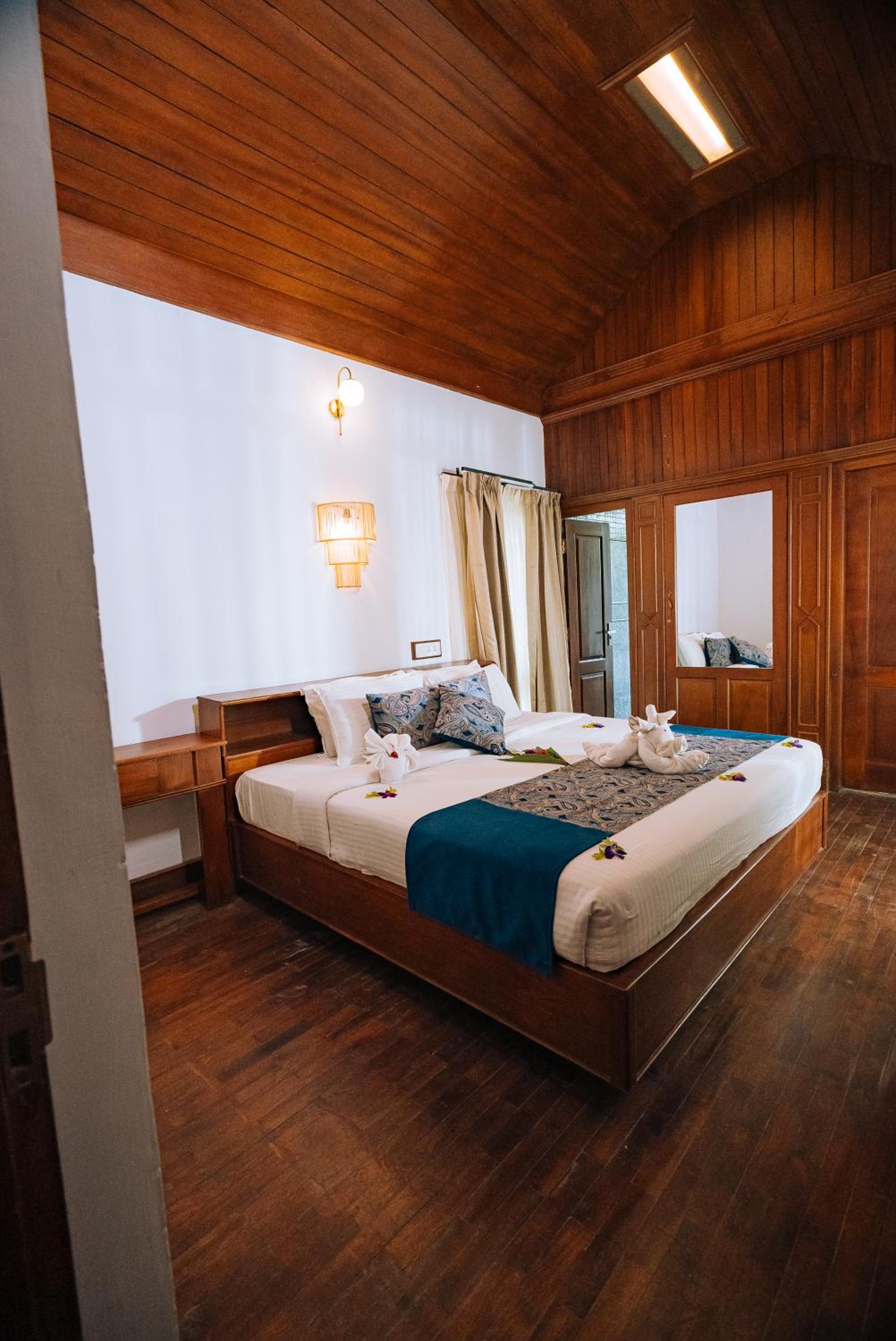 Deluxe Bungalow - Photo 1