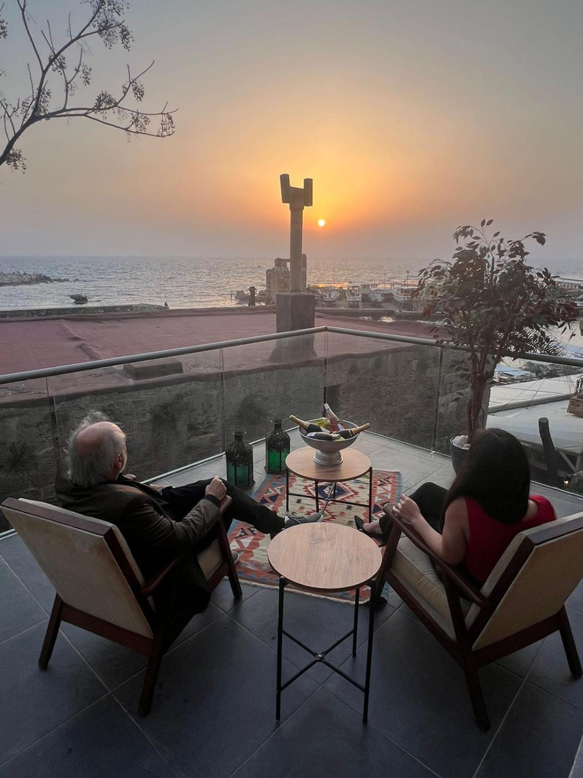 King Suite with Sea View photo 3
