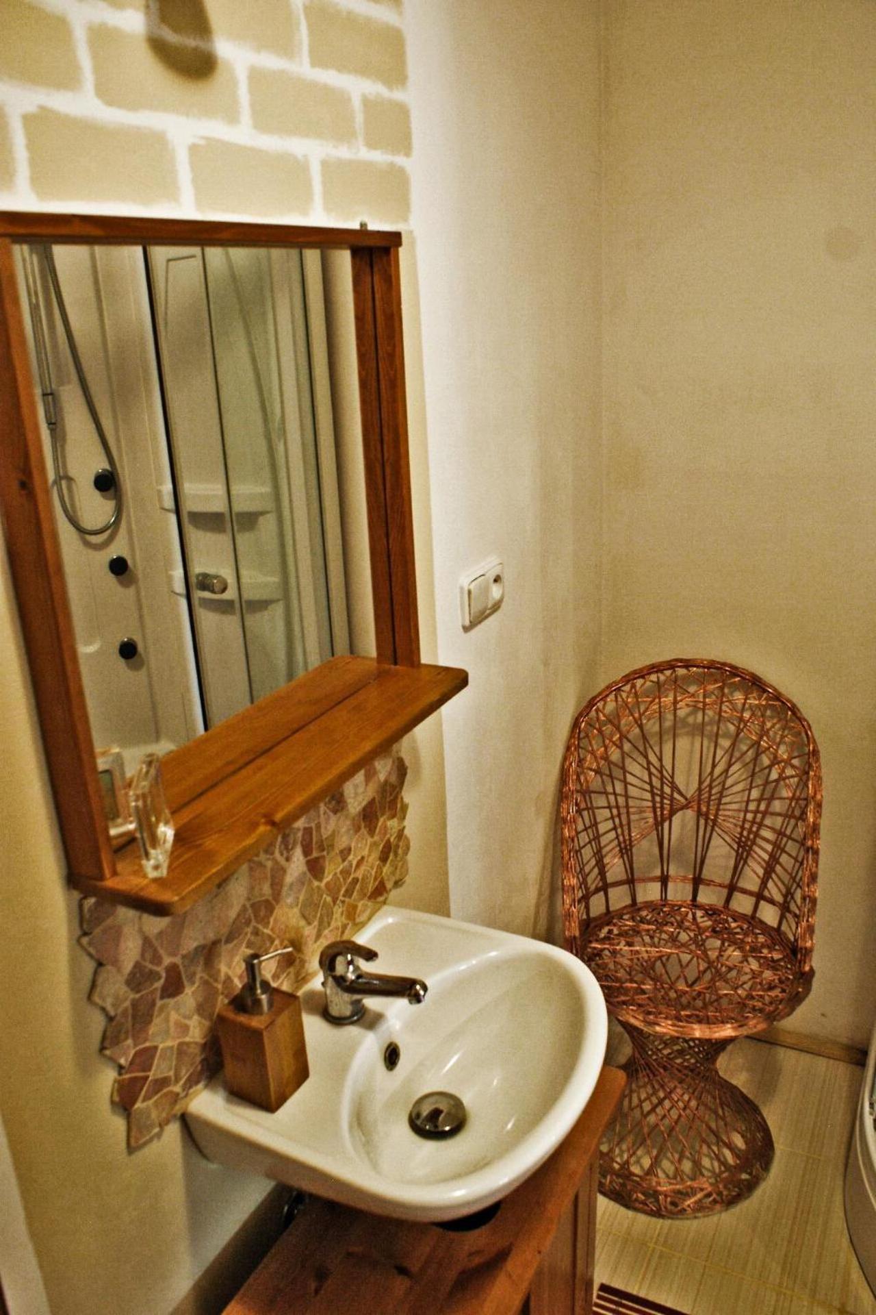 Double or Twin Room photo 3