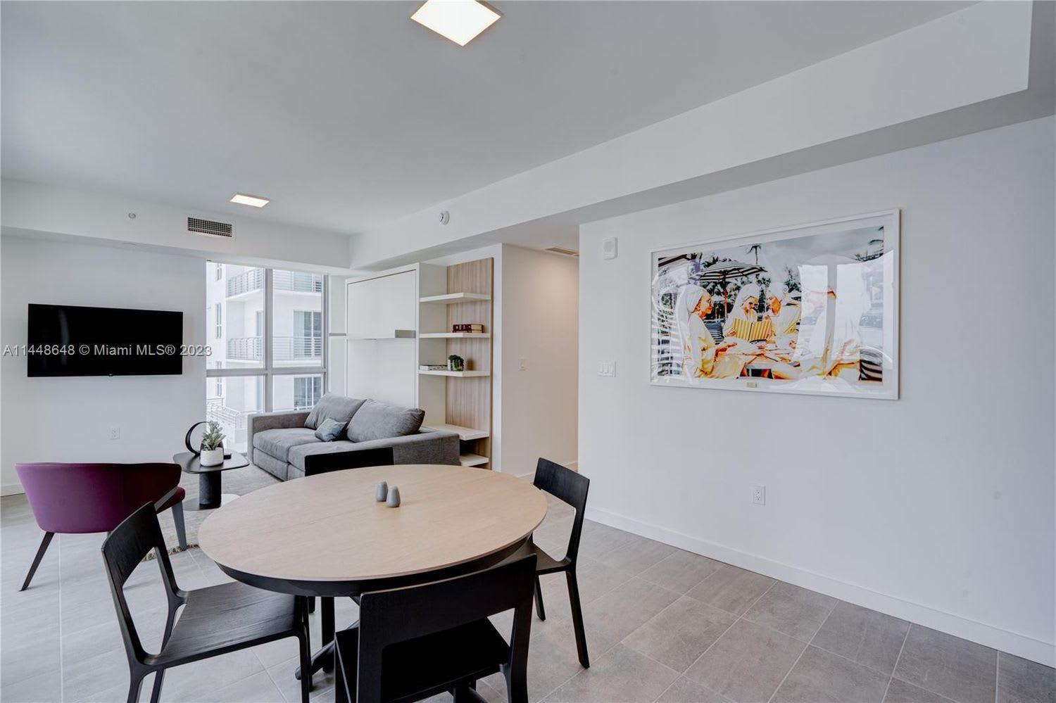 Apartment photo 1