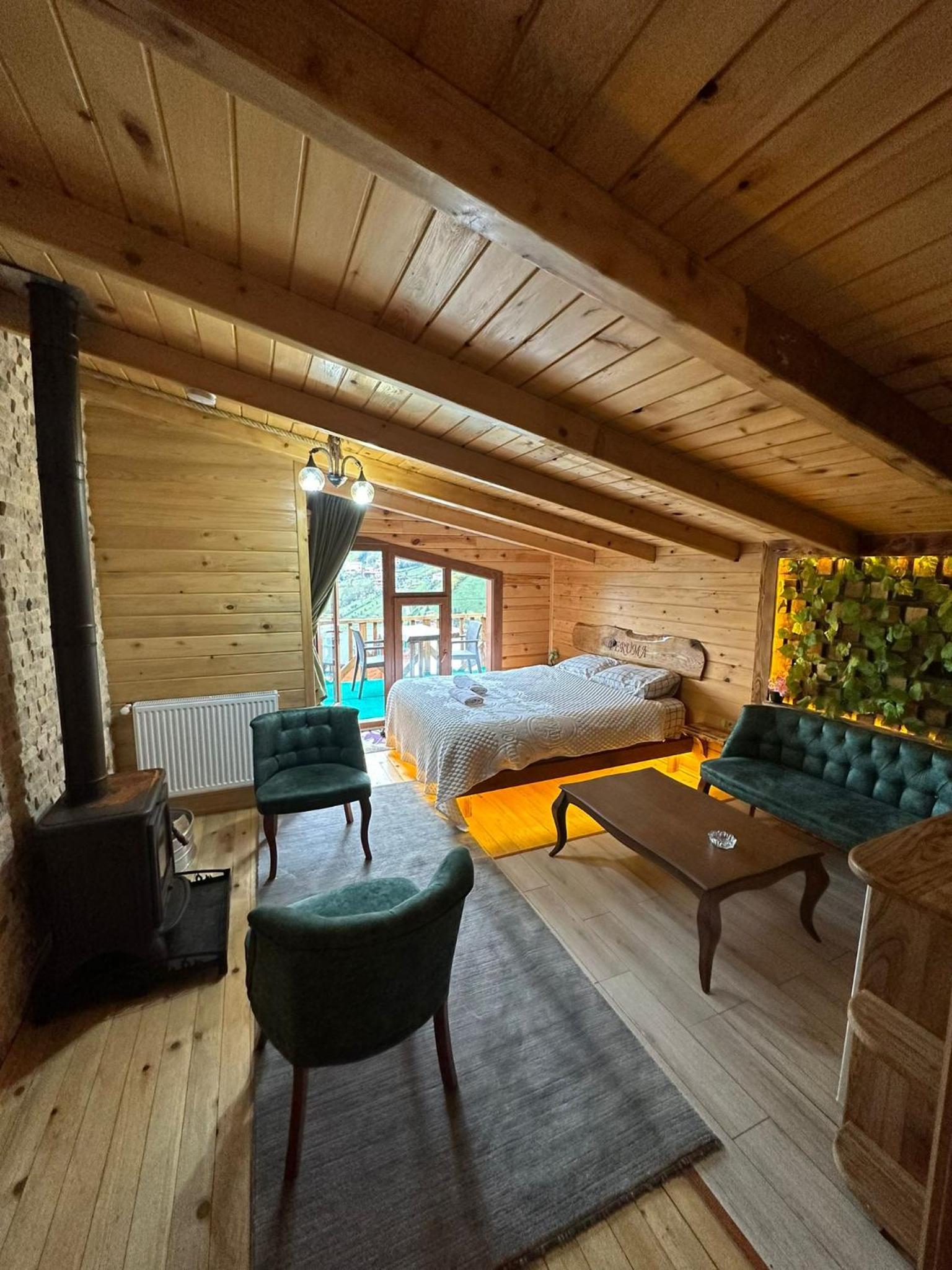 Double Room with Balcony (3 Adults)