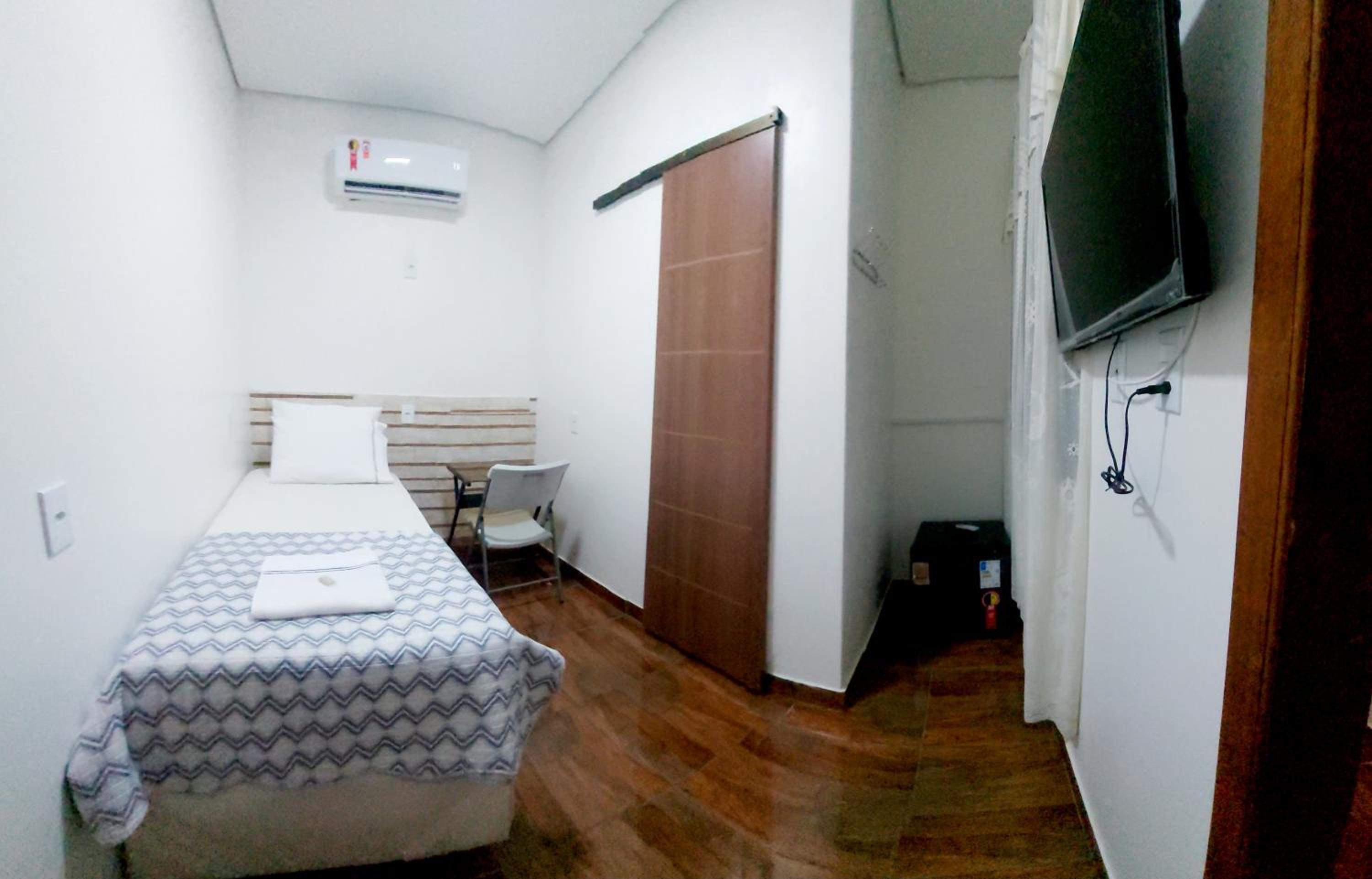 Economy Double Room photo 1