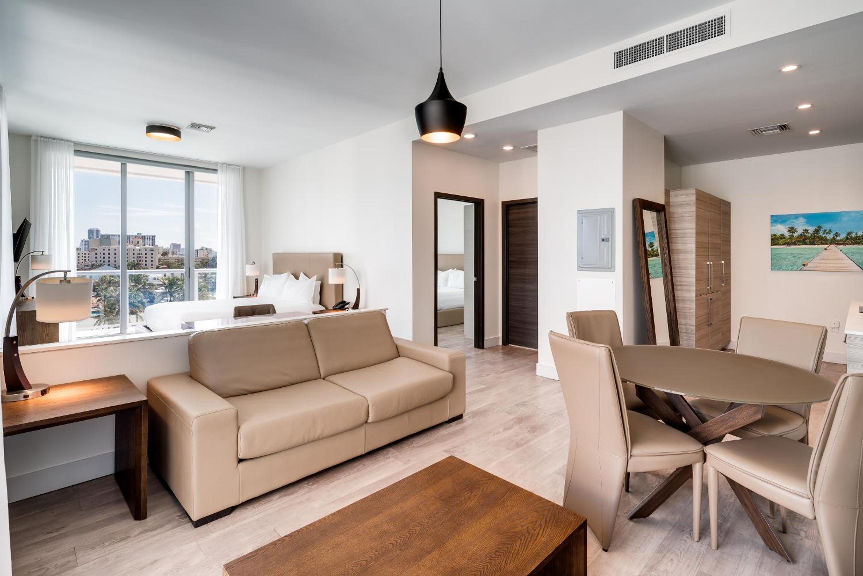 Deluxe Ocean View Suite King with Loft