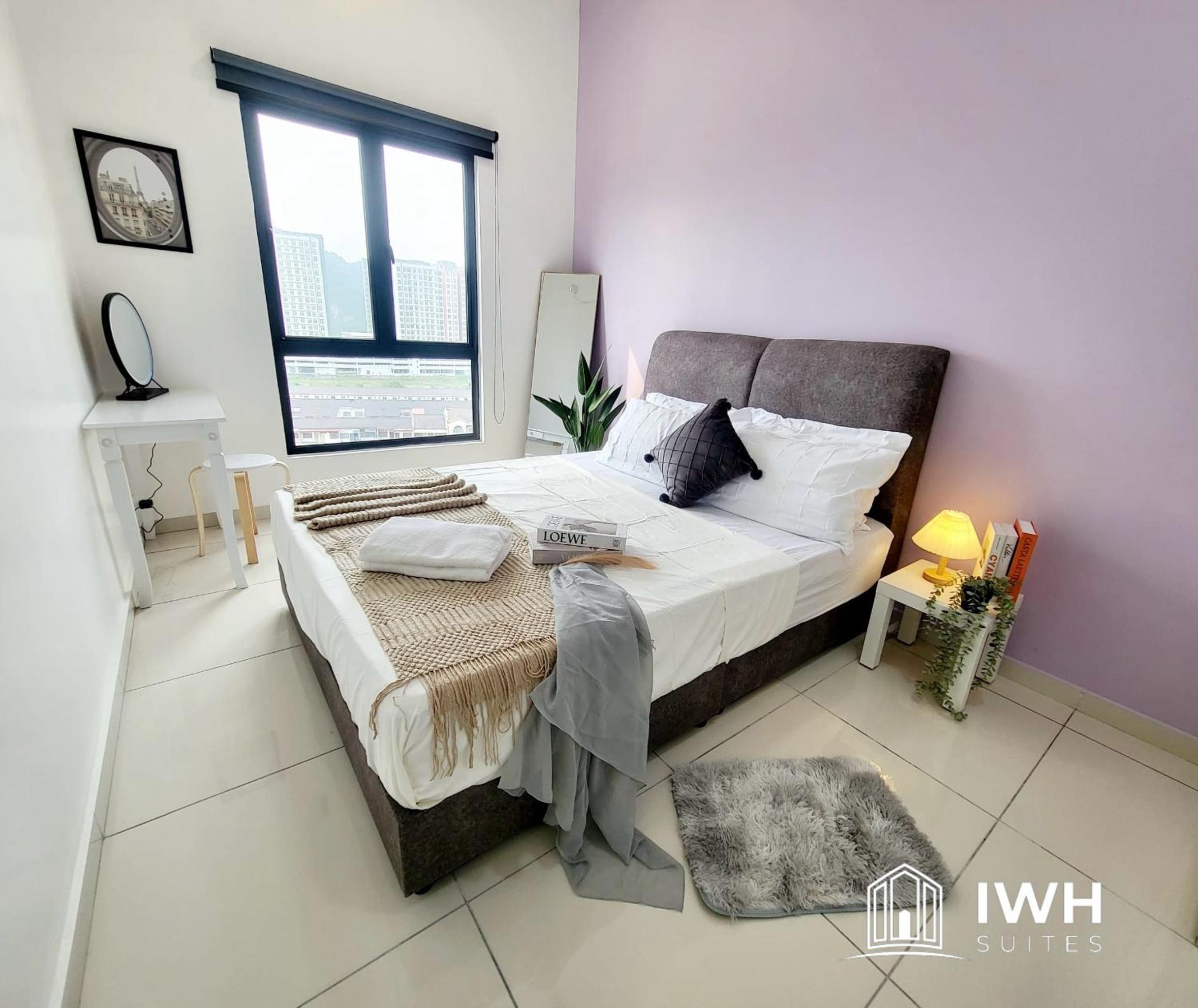 Two-Bedroom Apartment - Photo 2