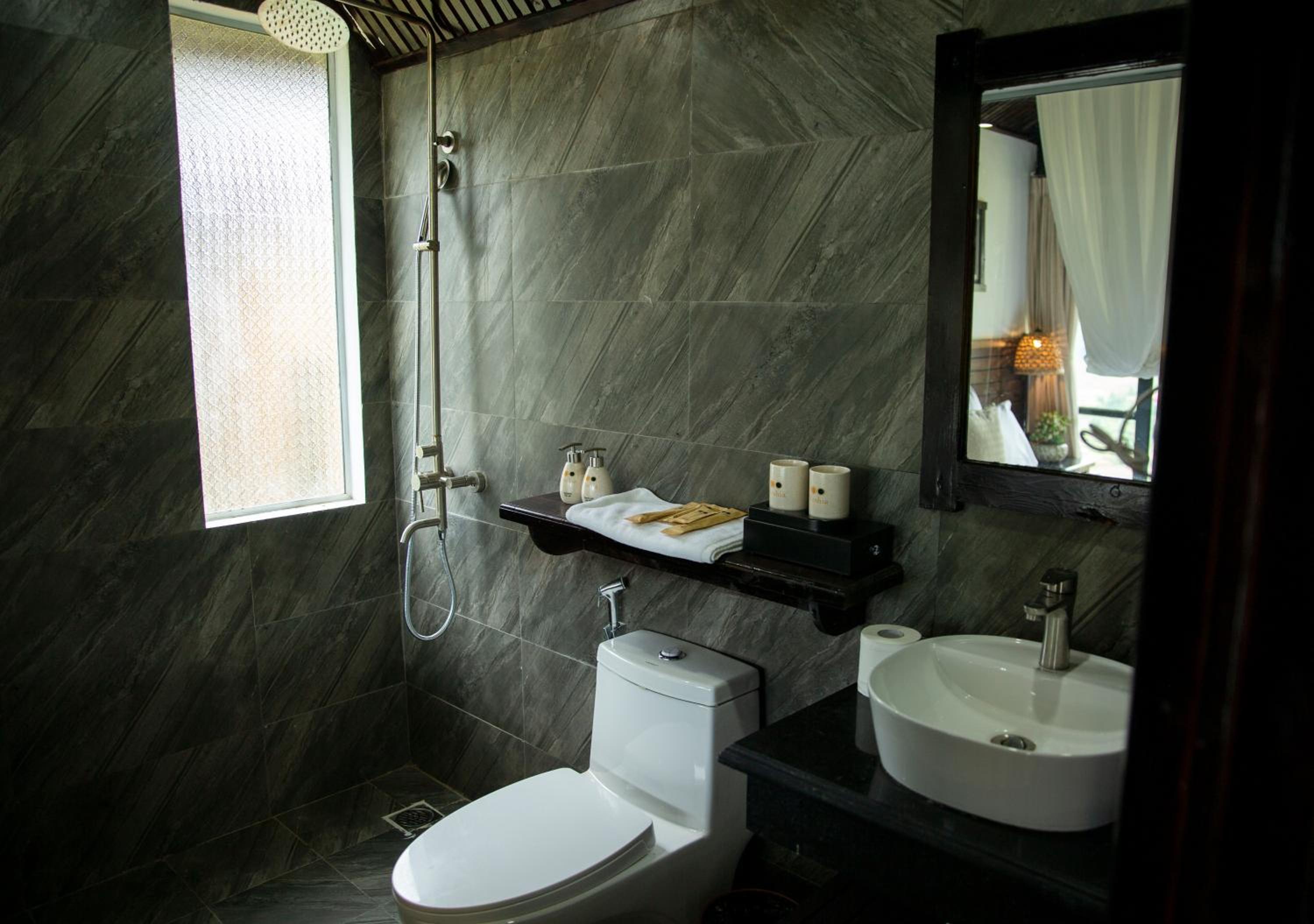 Villa photo 2