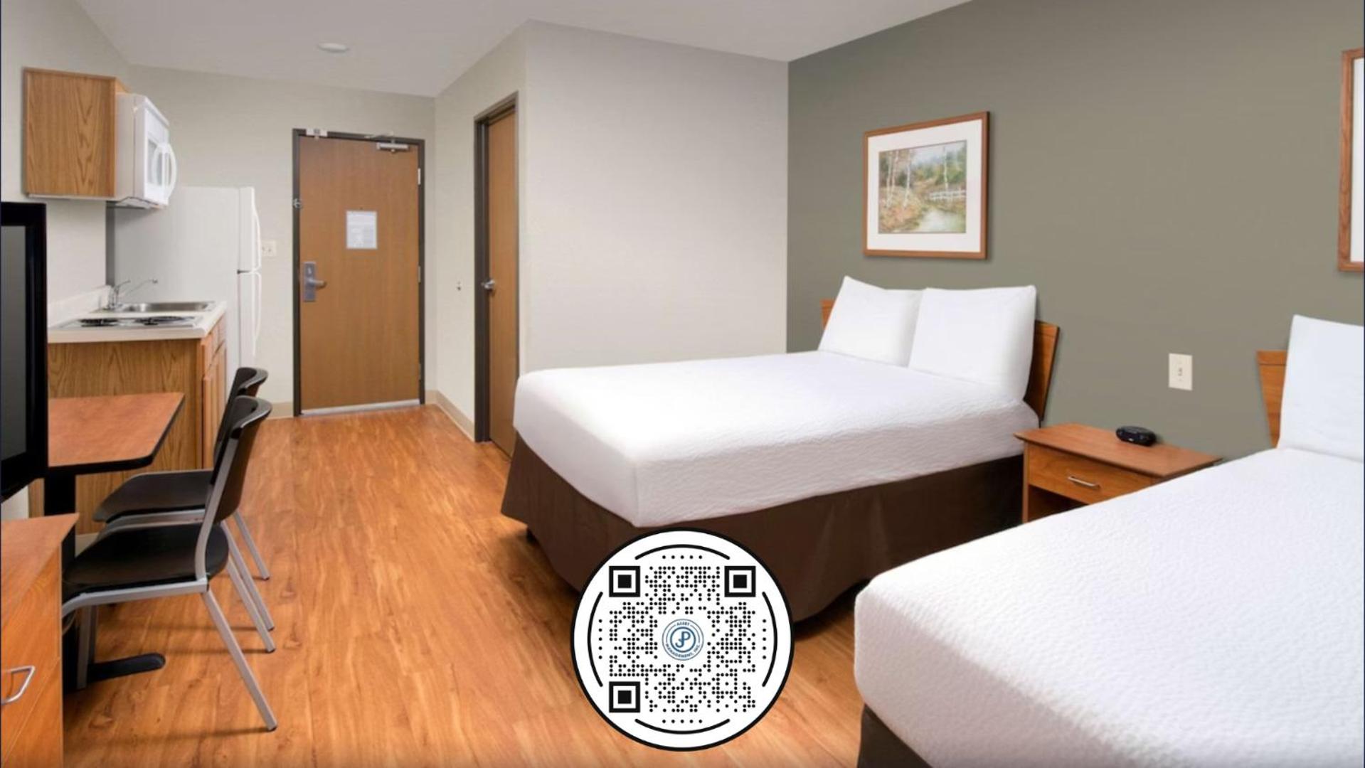 Double Room with Two Double Beds - Non-Smoking photo 1