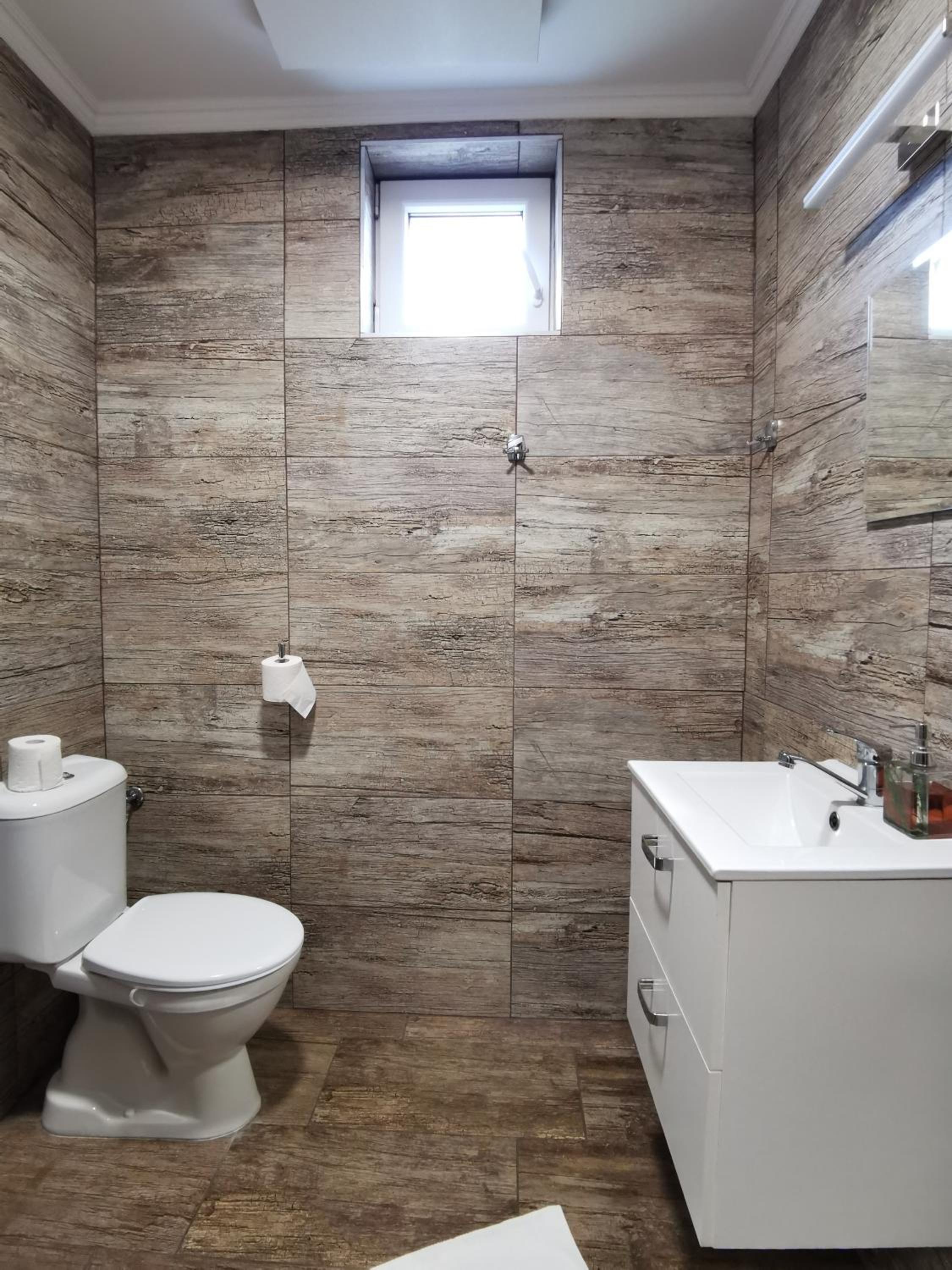 Double Room with Private Bathroom photo 3