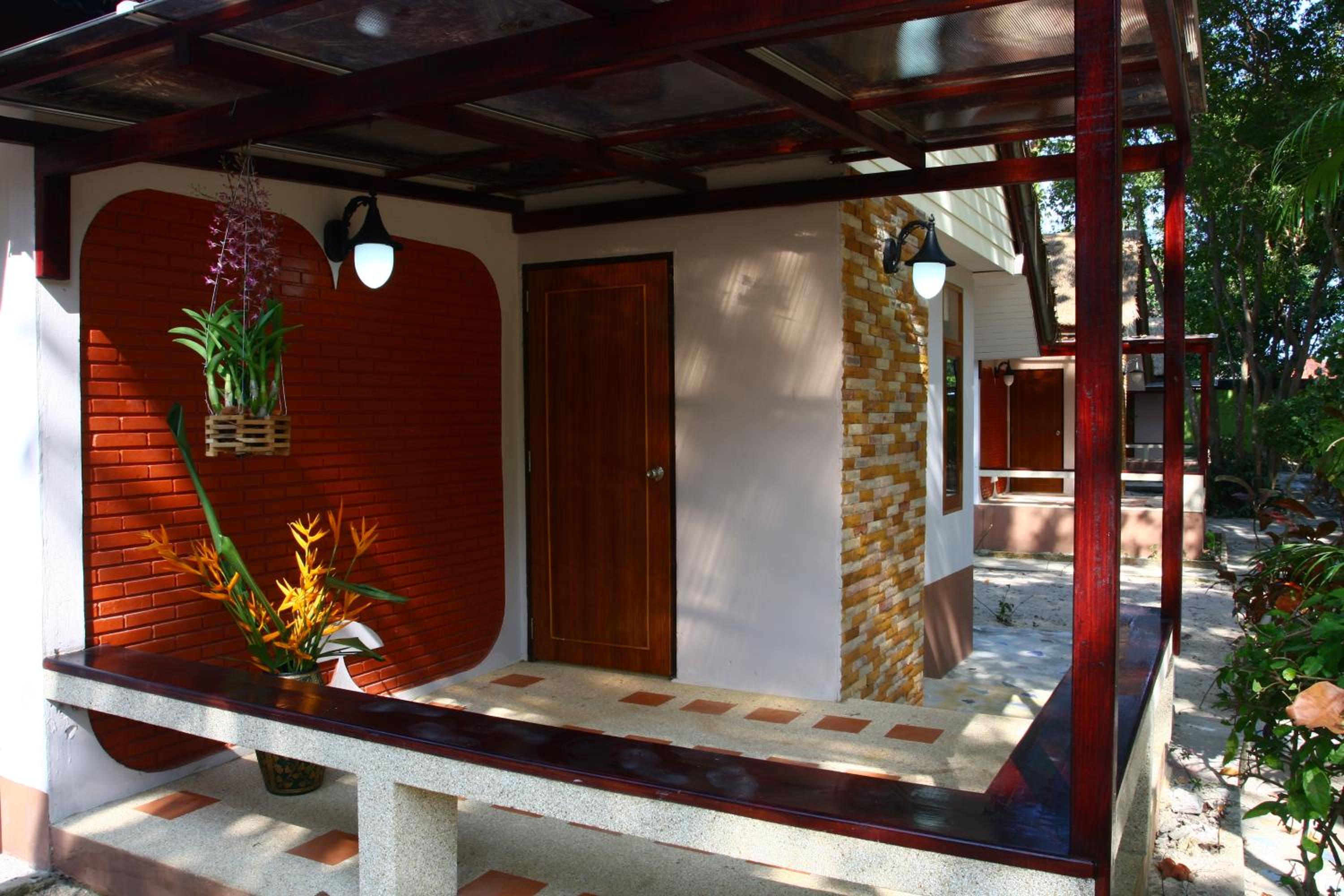 Superior Bungalow photo 3