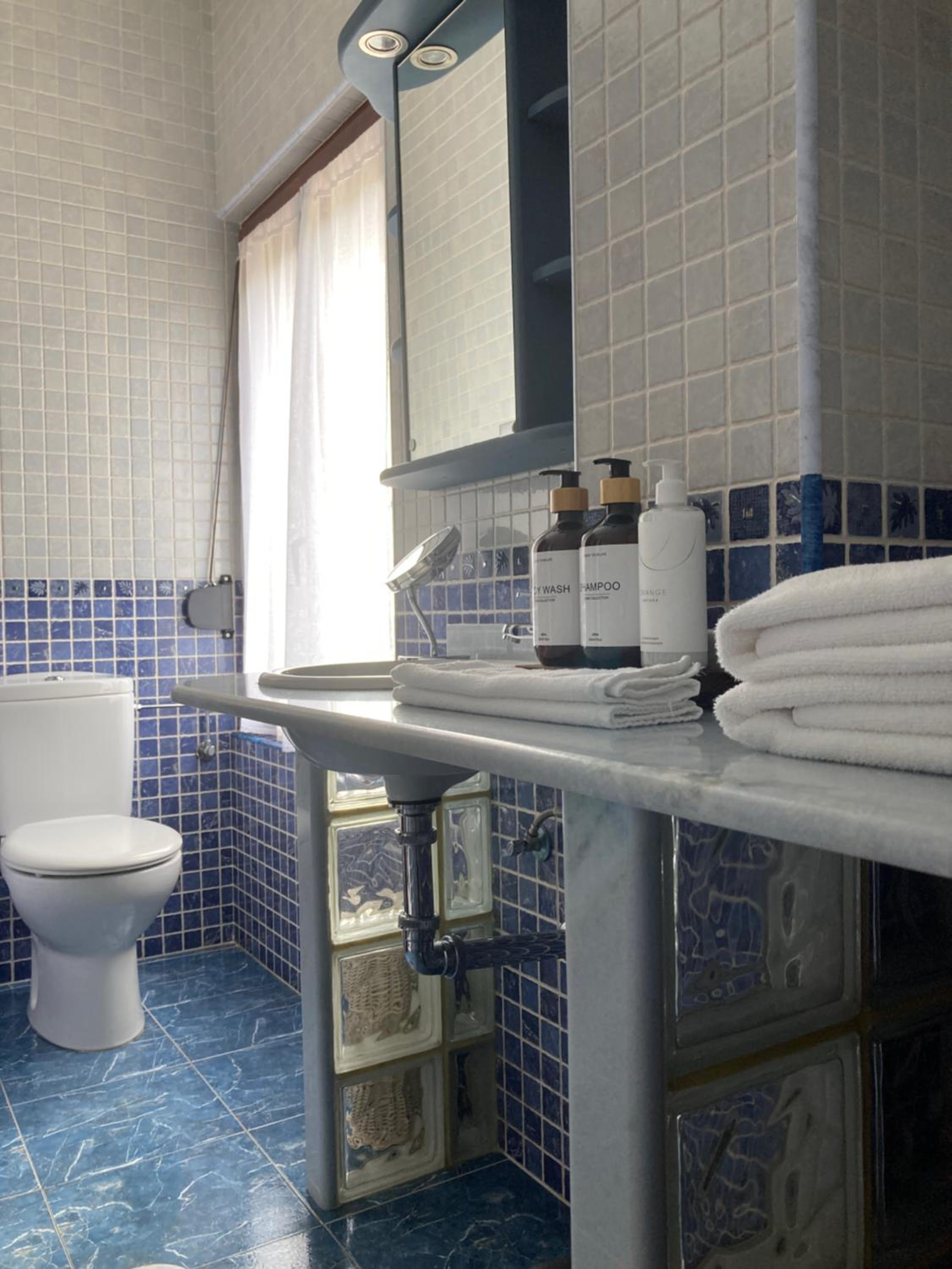 Double Room - Photo 23