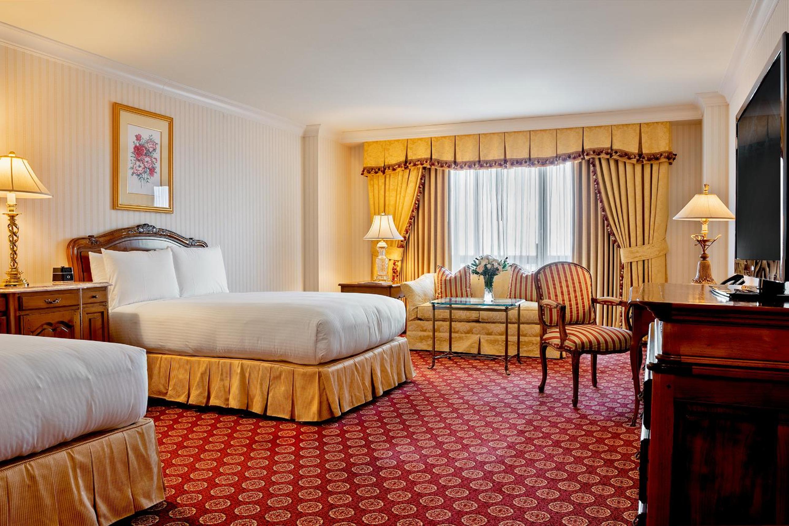 Premium Double Queen Room