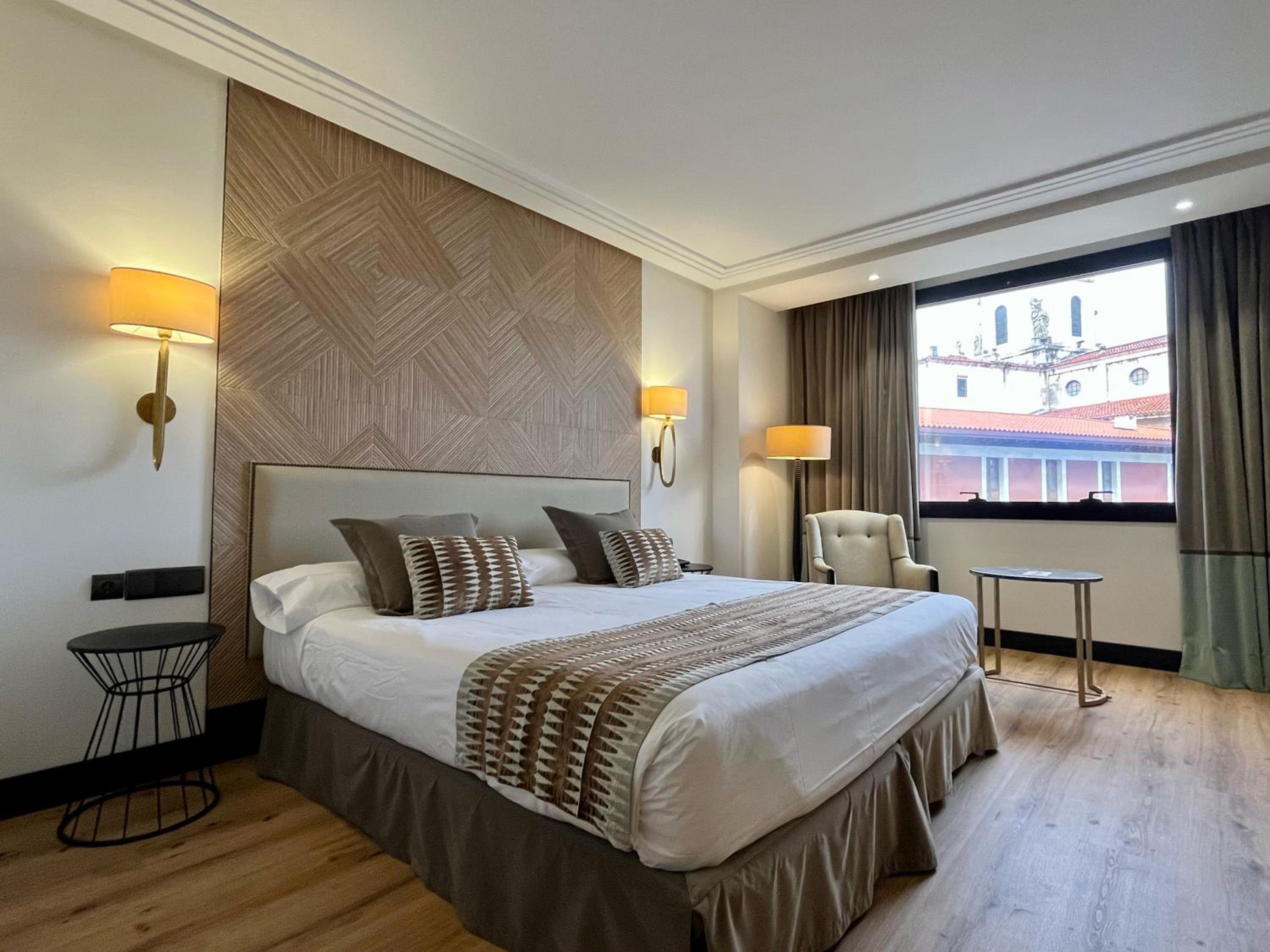 Habitación Queen con vista a la ciudad