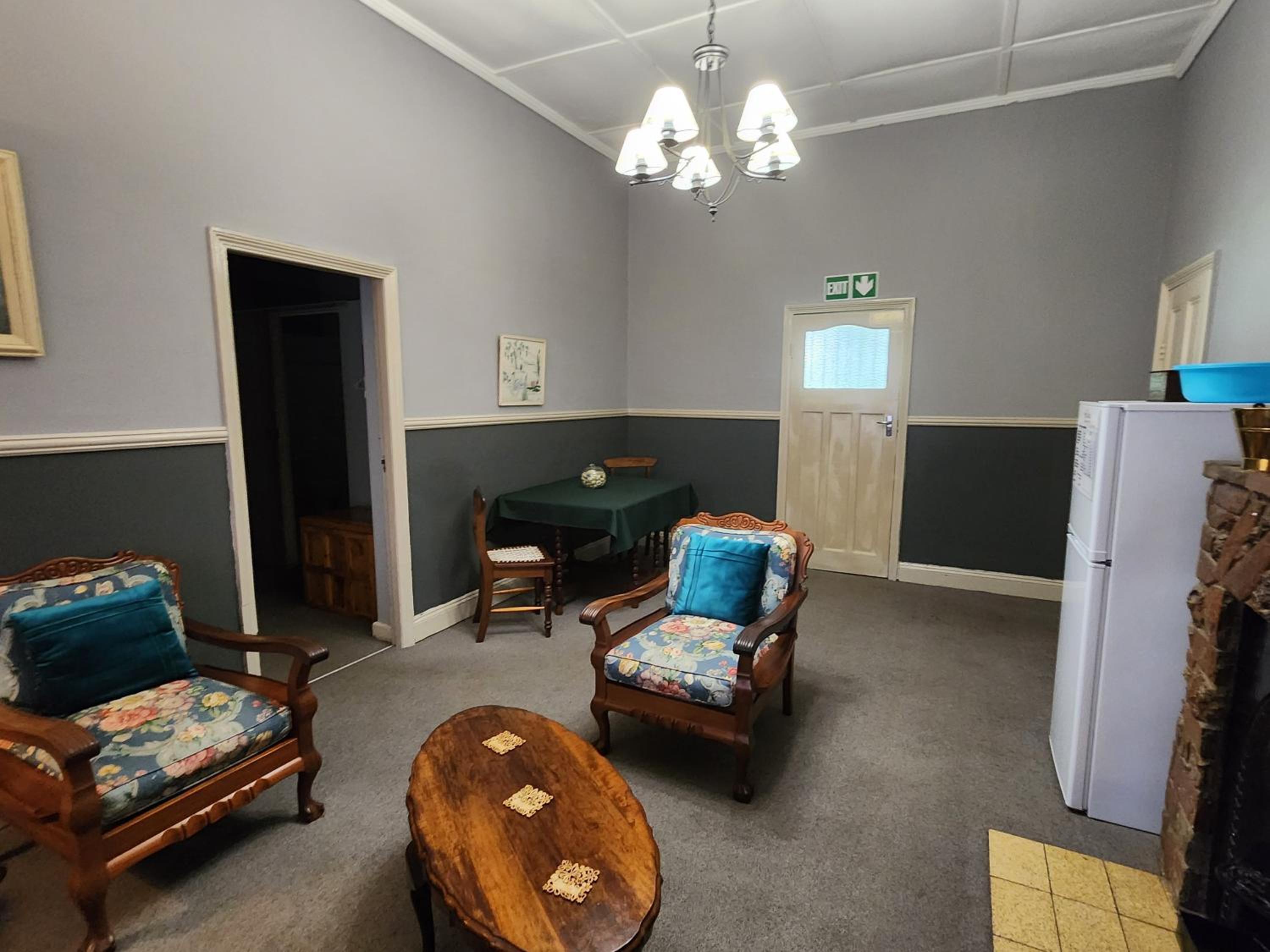 Basic Triple Room - Photo 13