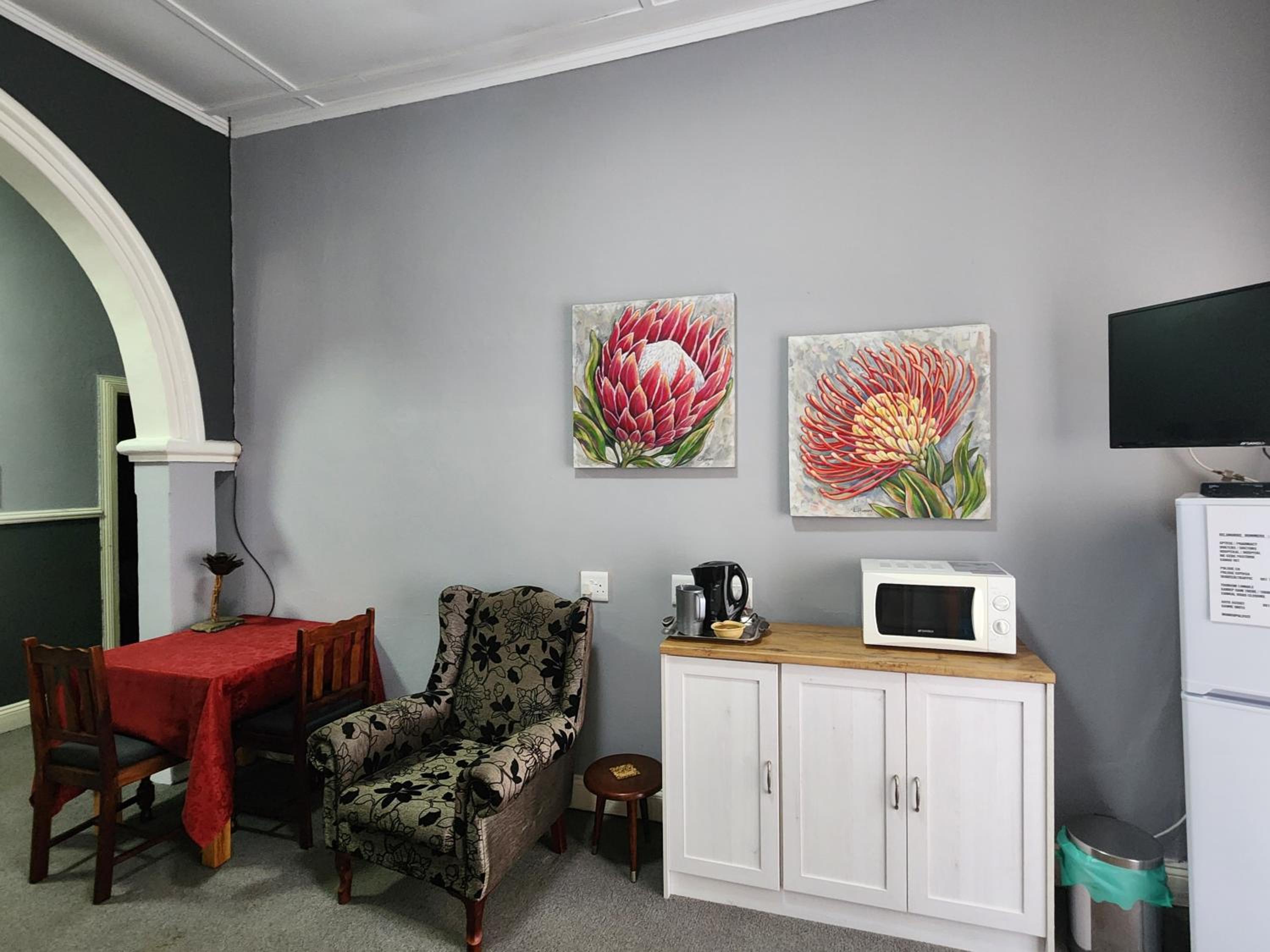 Family Room - Photo 14