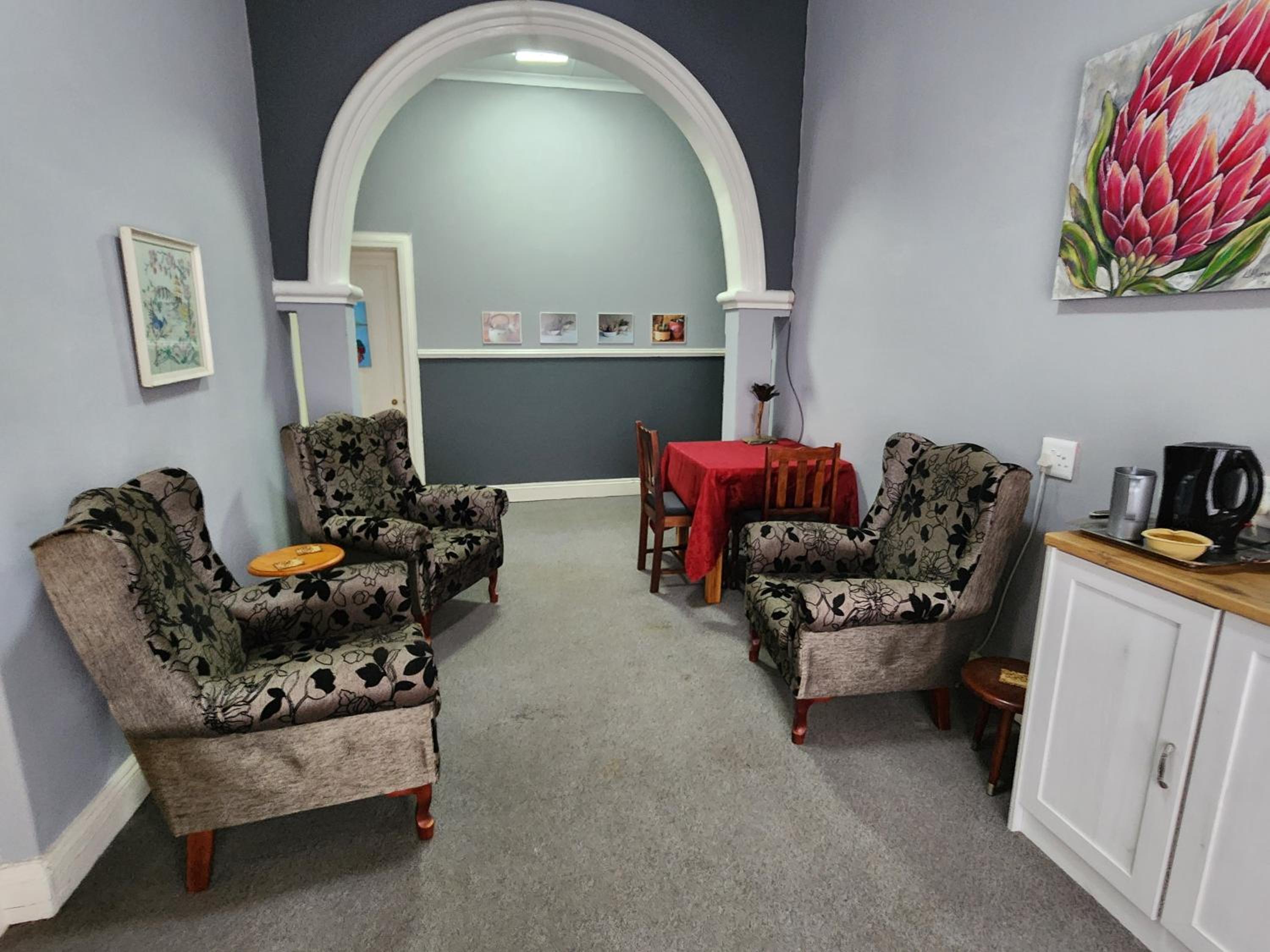 Family Room - Photo 13