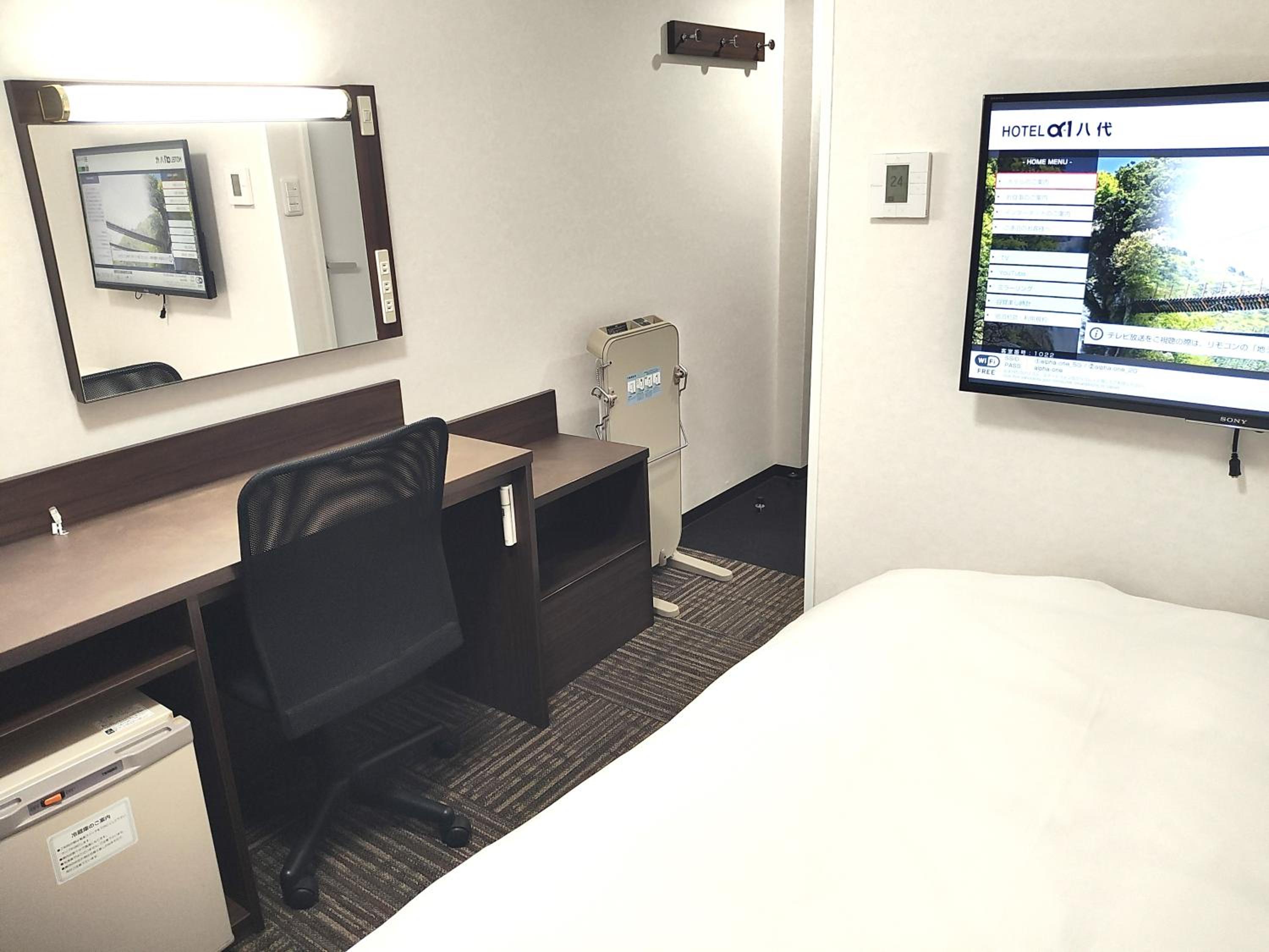 Ladies Single Room (Female Only) - Non-Smoking photo 1