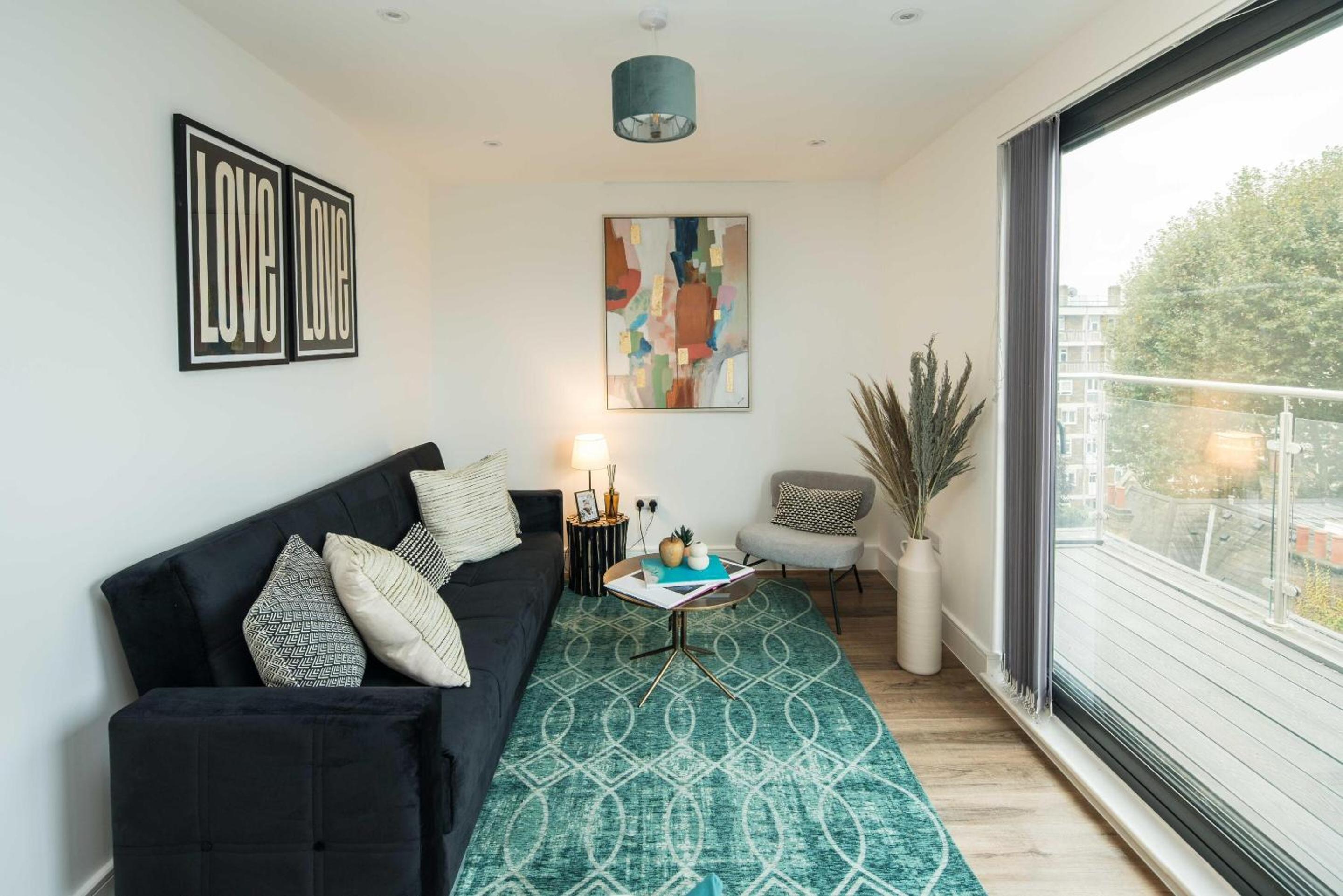 Penthouse Apartment photo 3