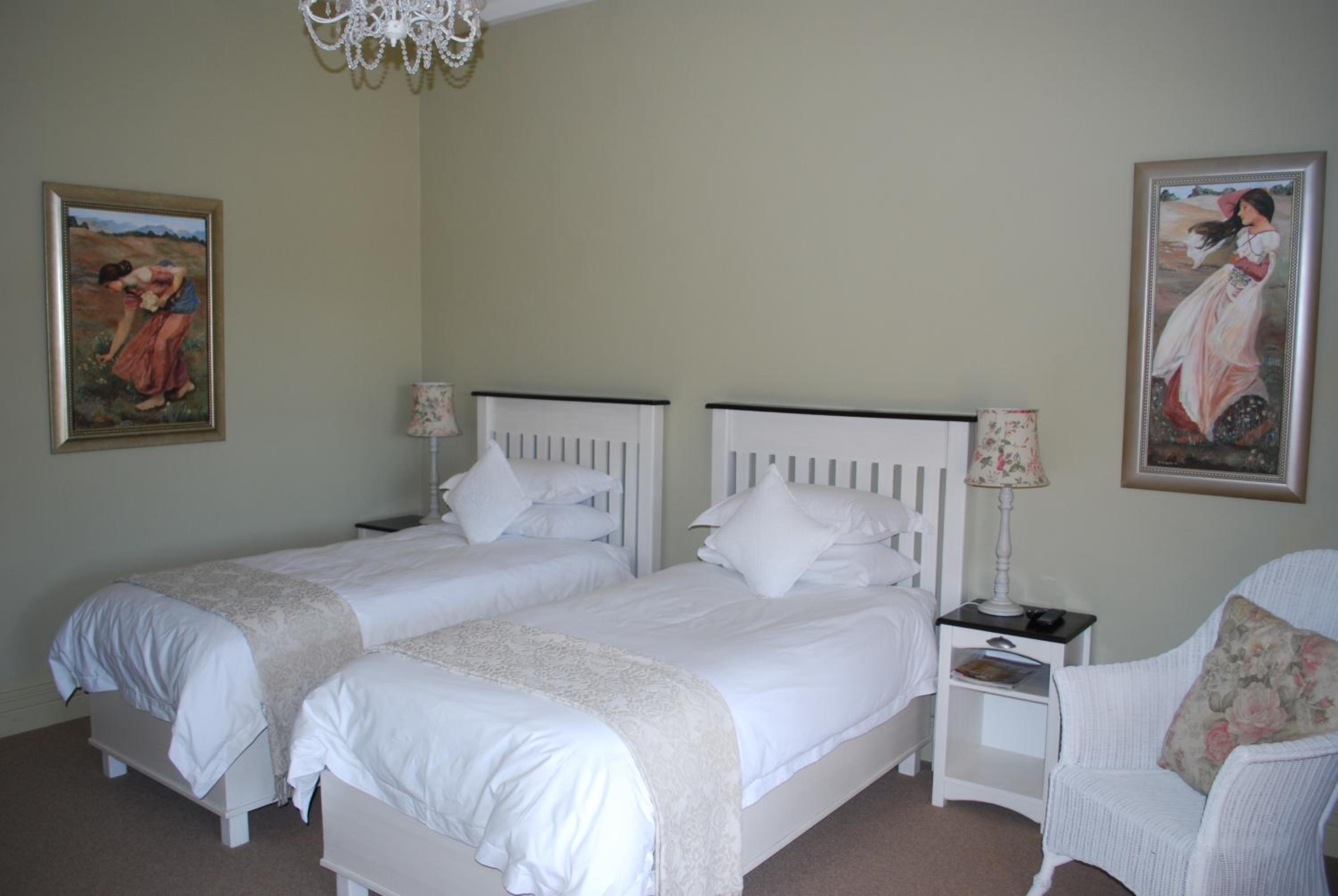 Twin/Double Room photo 2