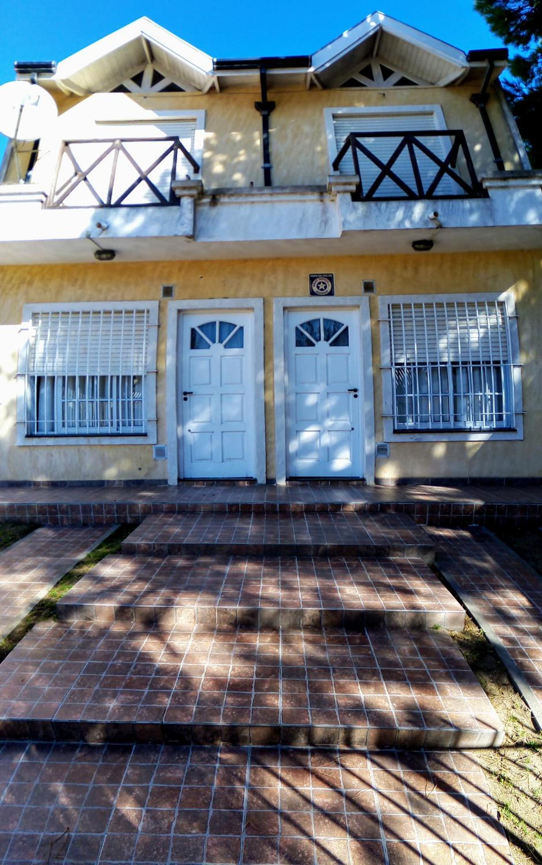 Two-Bedroom House photo 2