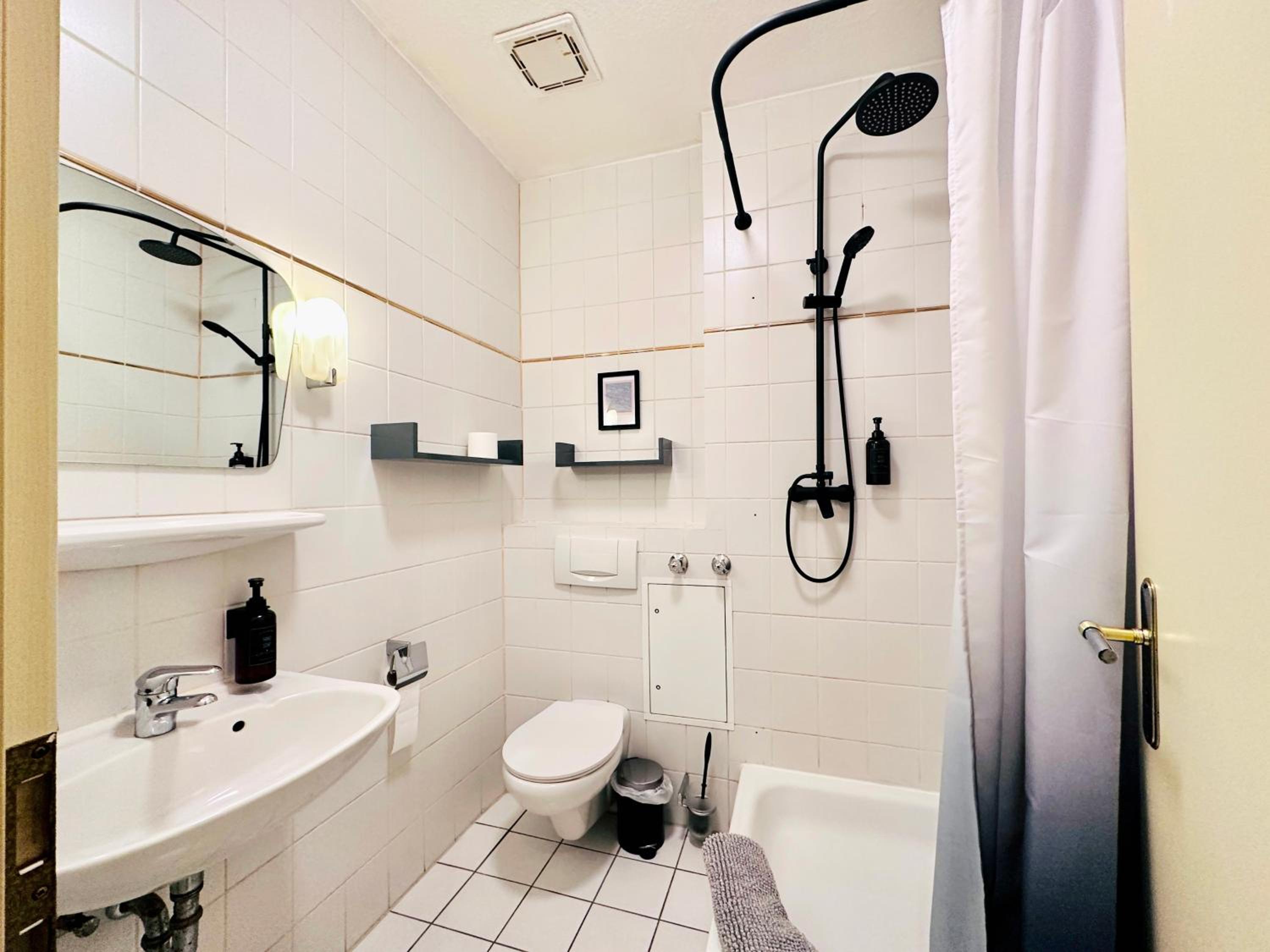Studio Apartment photo 3
