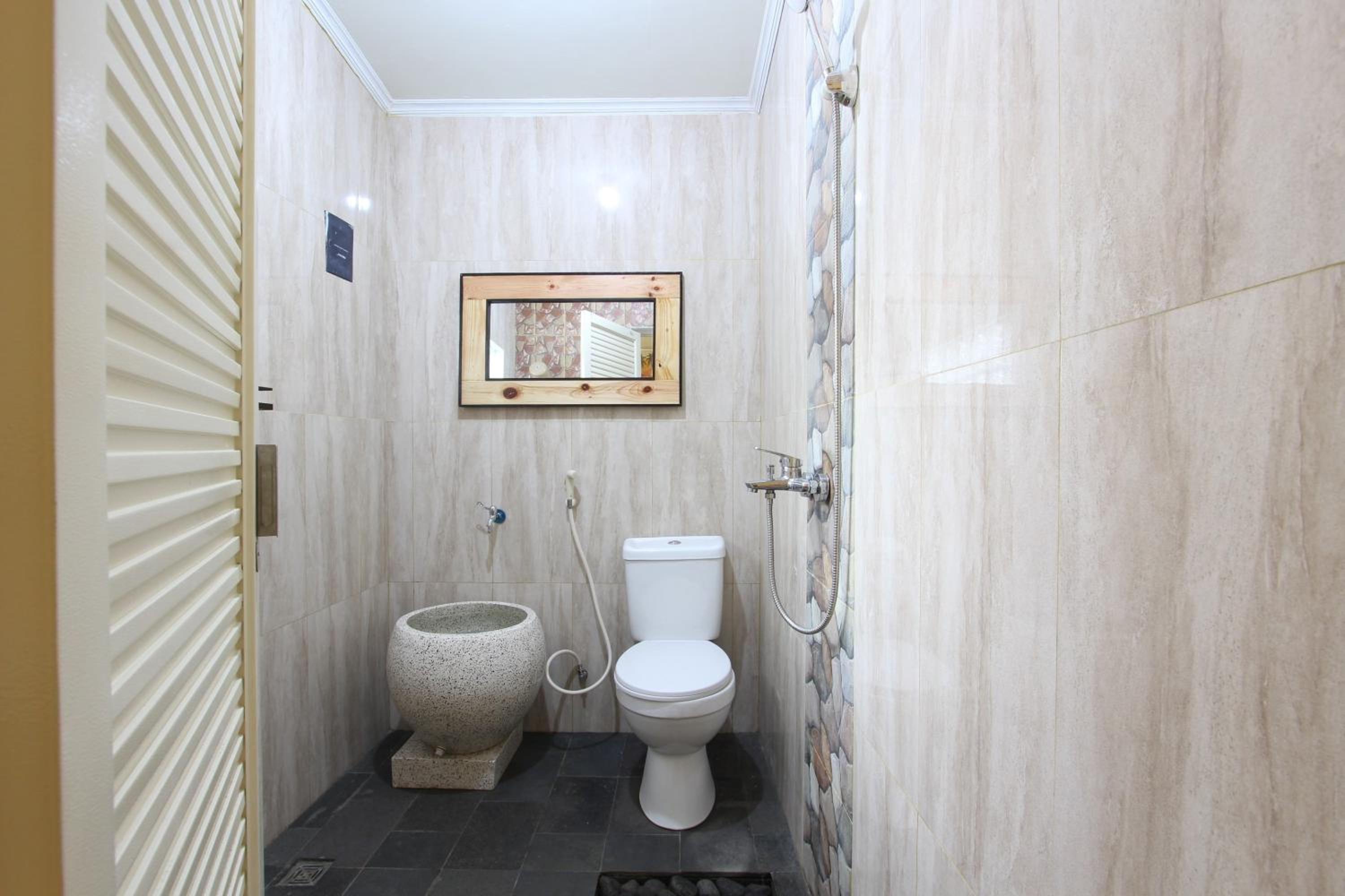 Single Room photo 2