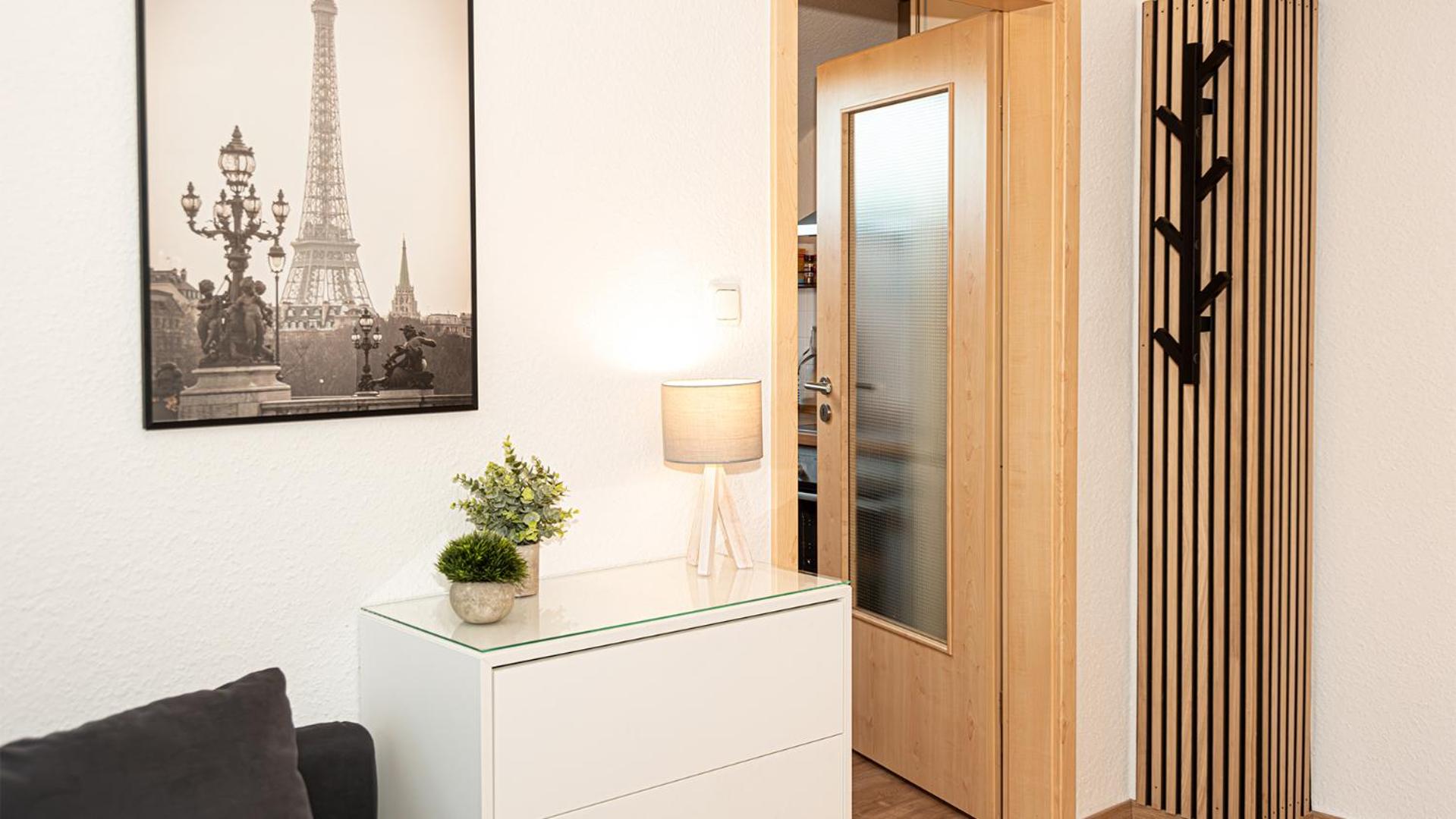 One-Bedroom Apartment photo 3
