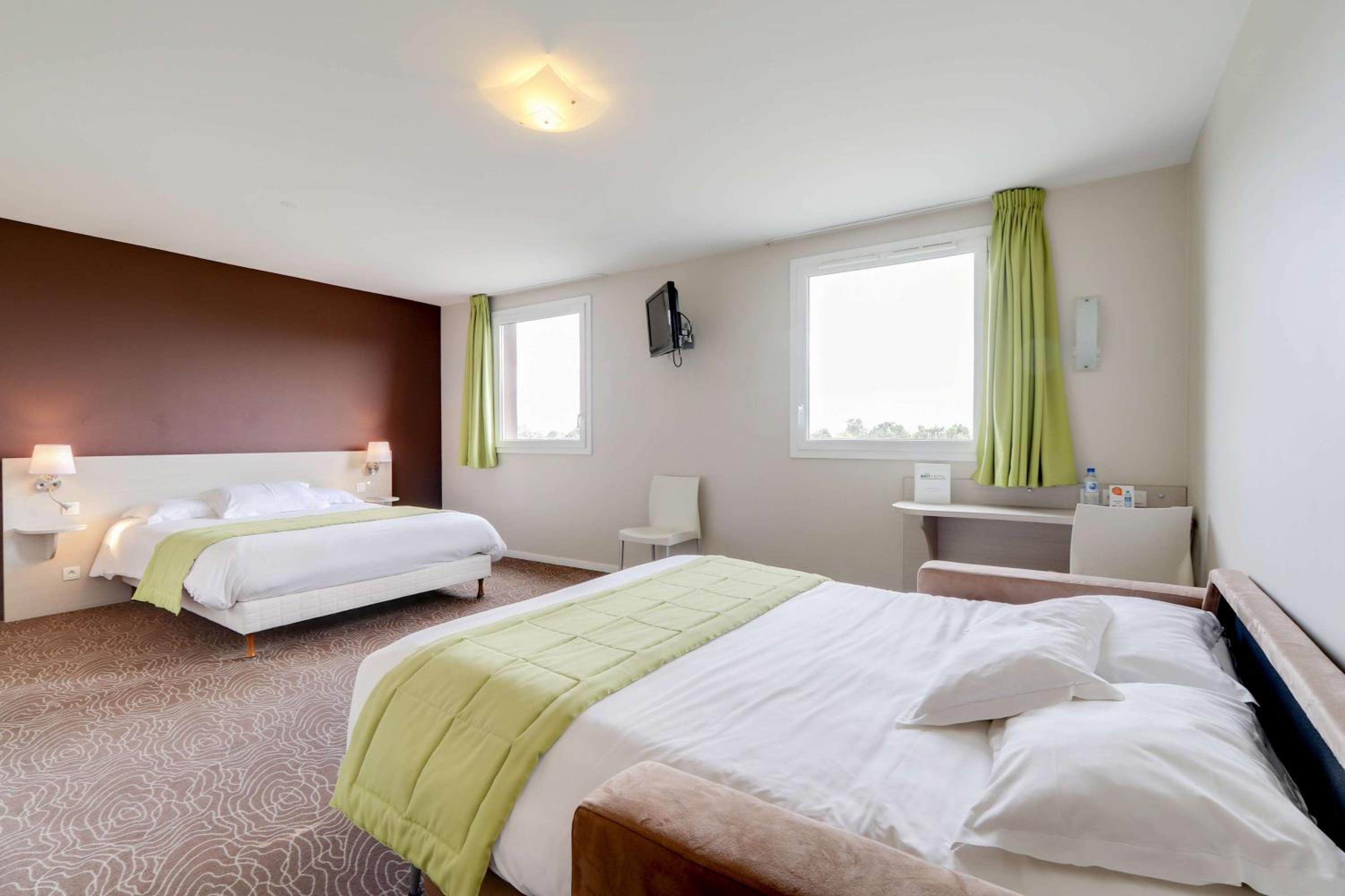 Deluxe Triple Room photo 1