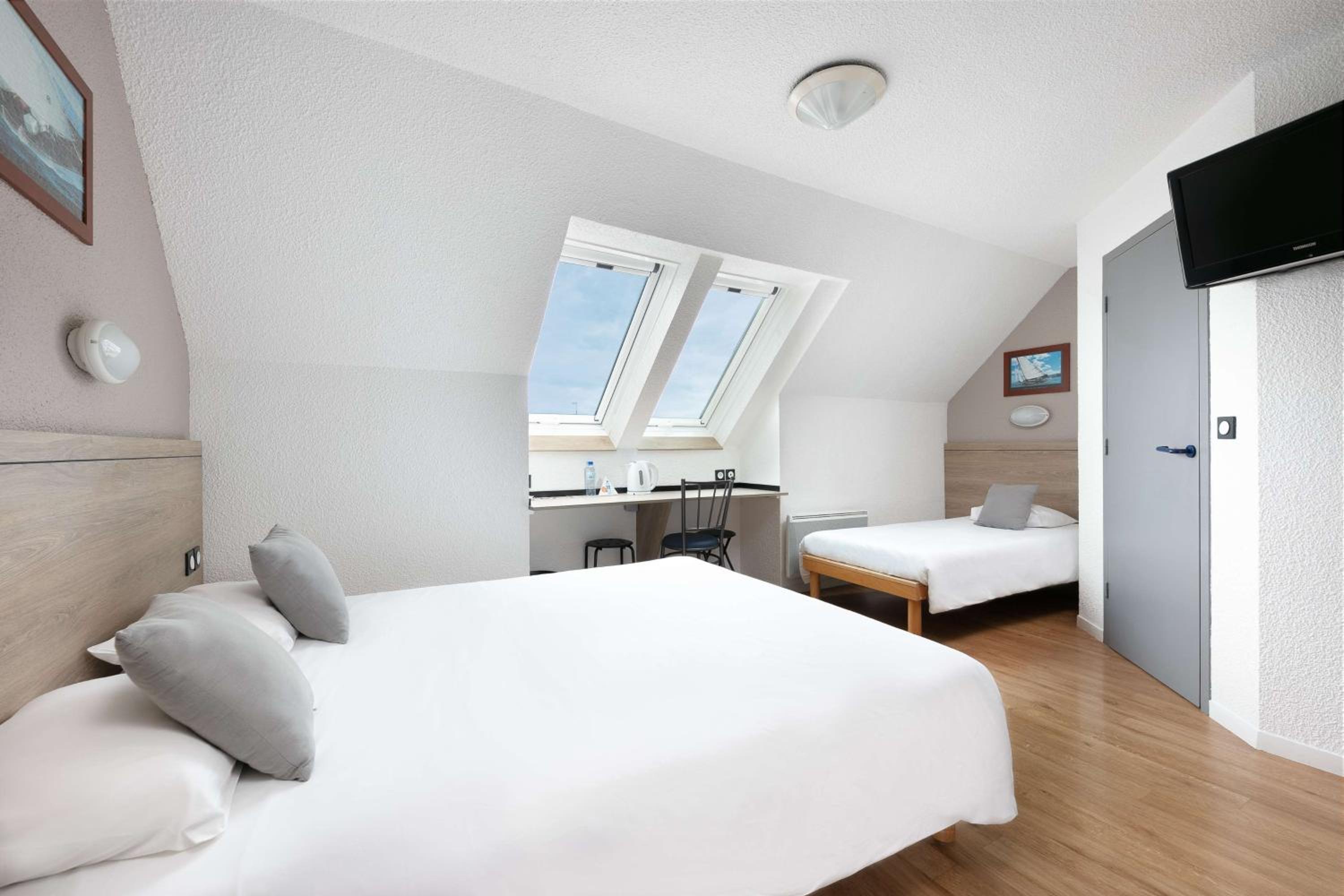 Triple Room - Photo 1