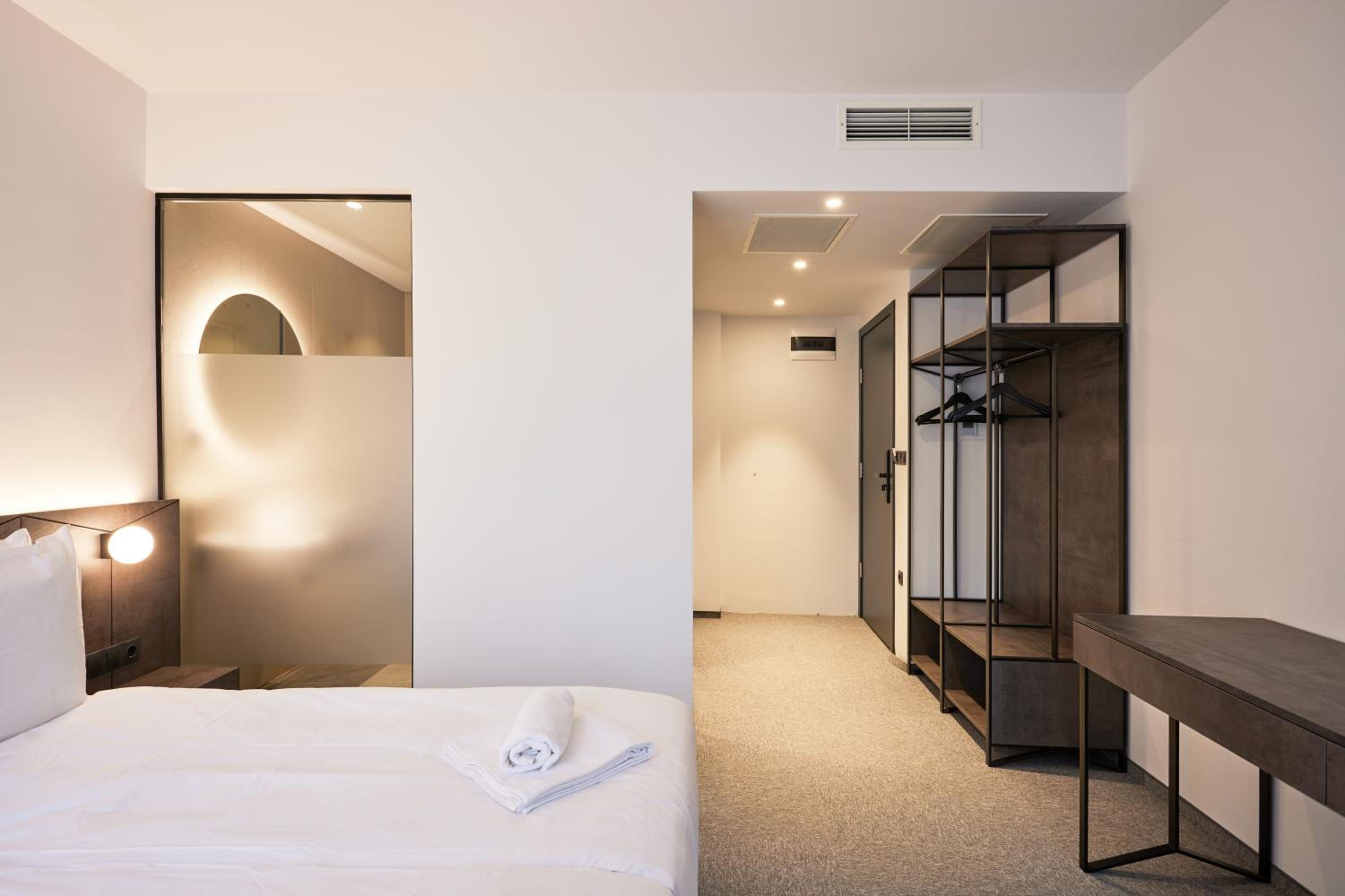 Deluxe Double Room photo 2