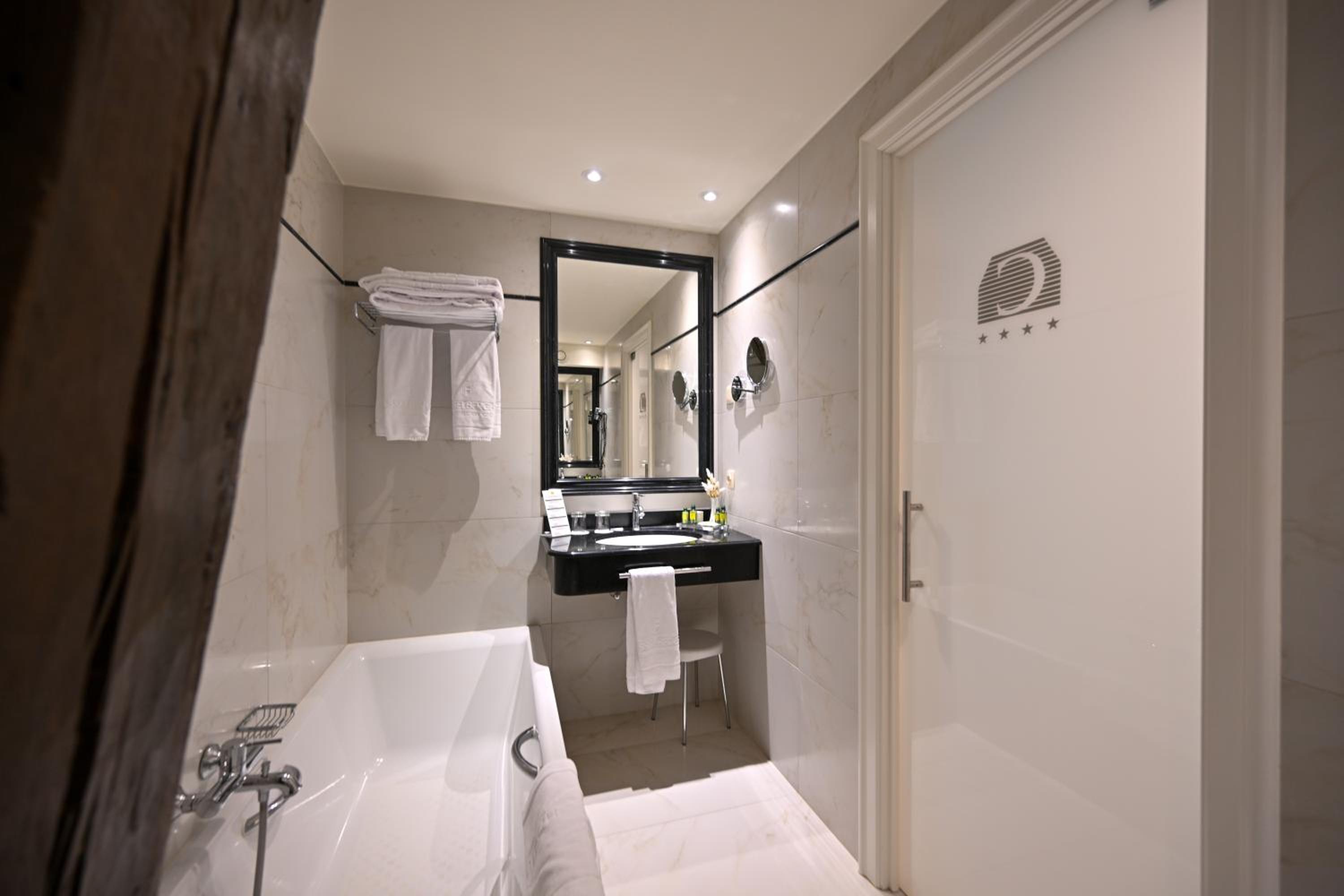Family Suite “Prince Henry”