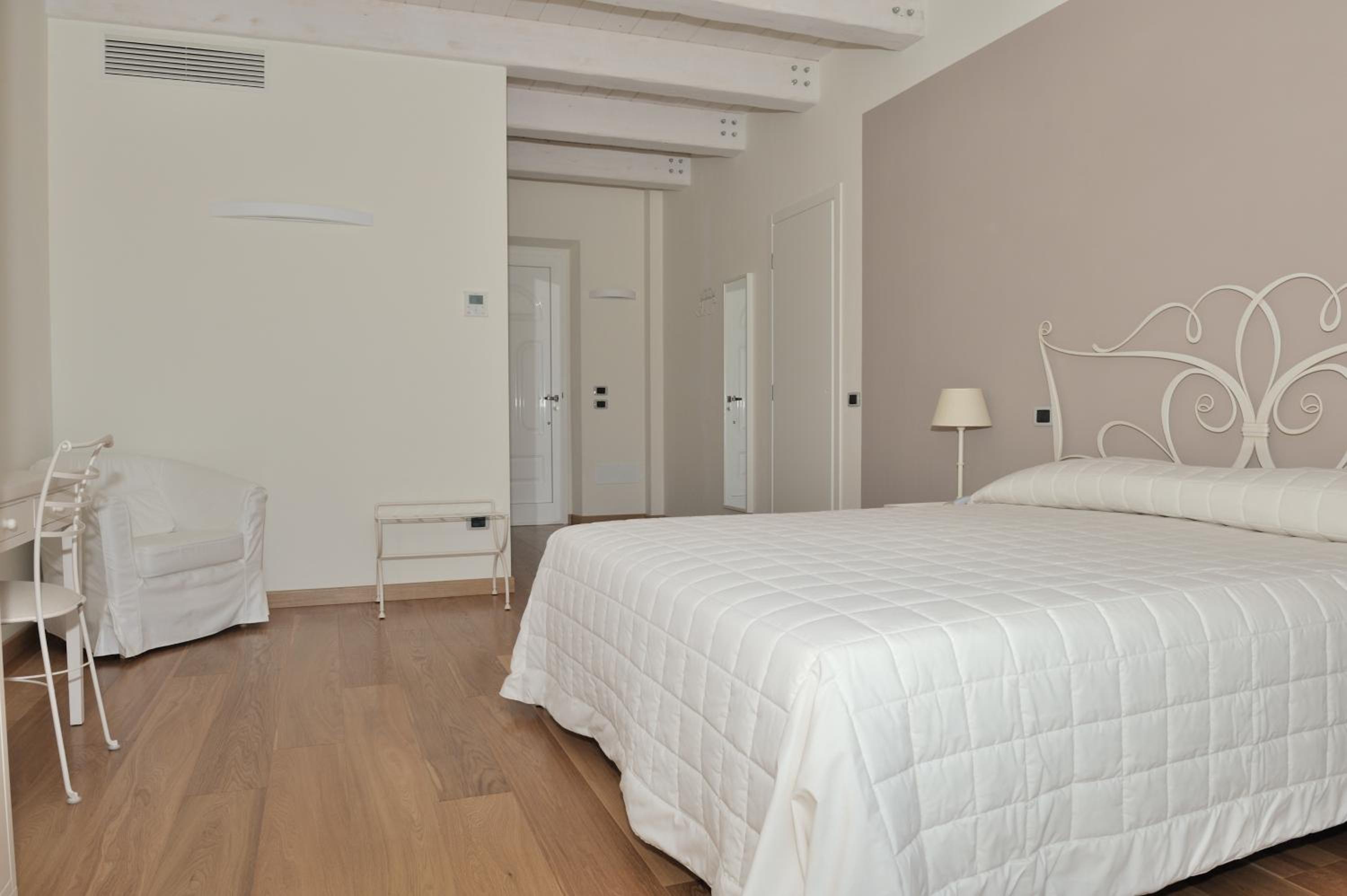Double Junior Suite - Annex - Photo 3