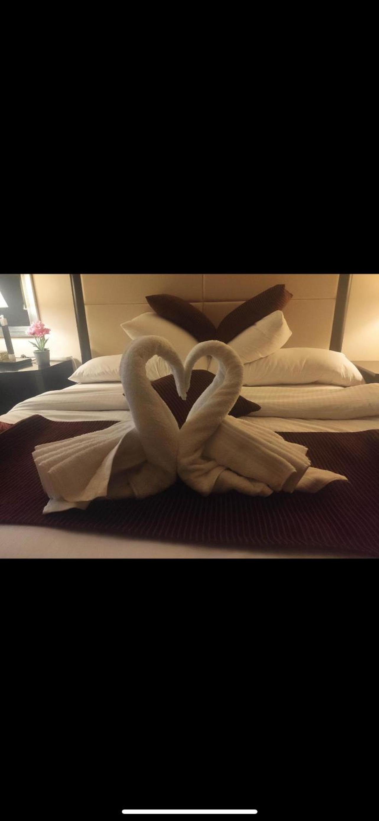 Deluxe Double Room - Photo 8