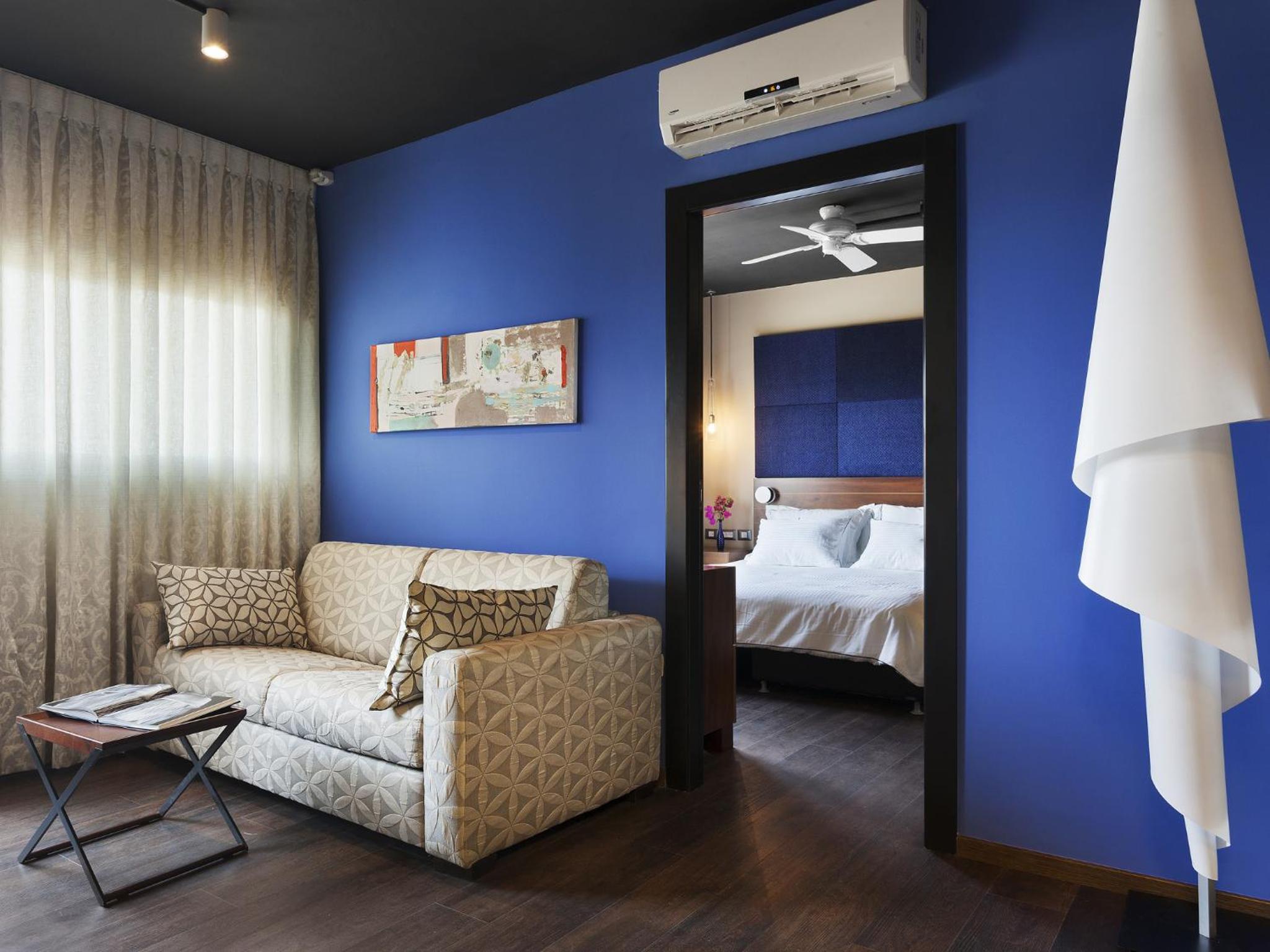 Play Suite photo 3