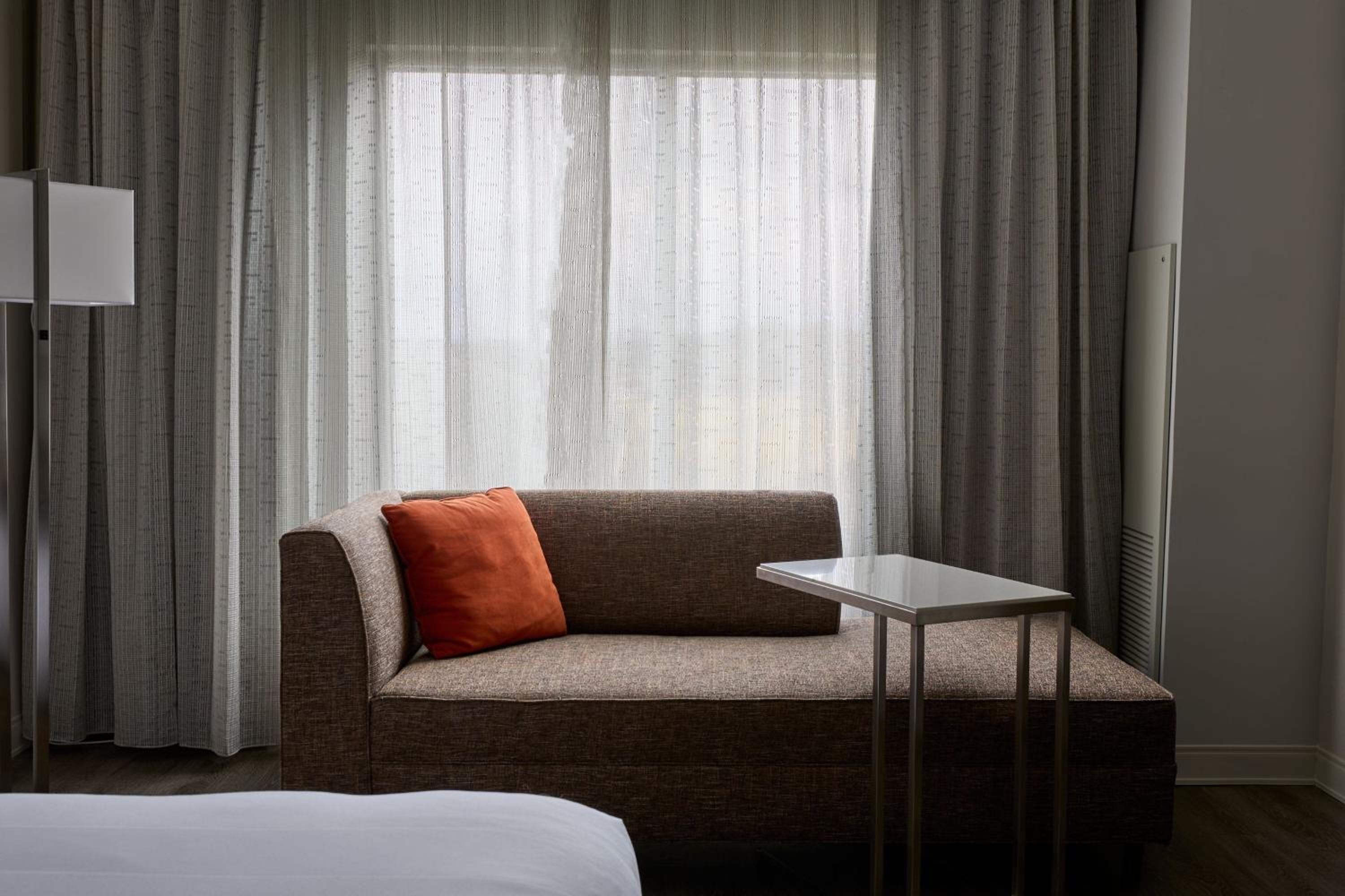 King or Double Room - Photo 4