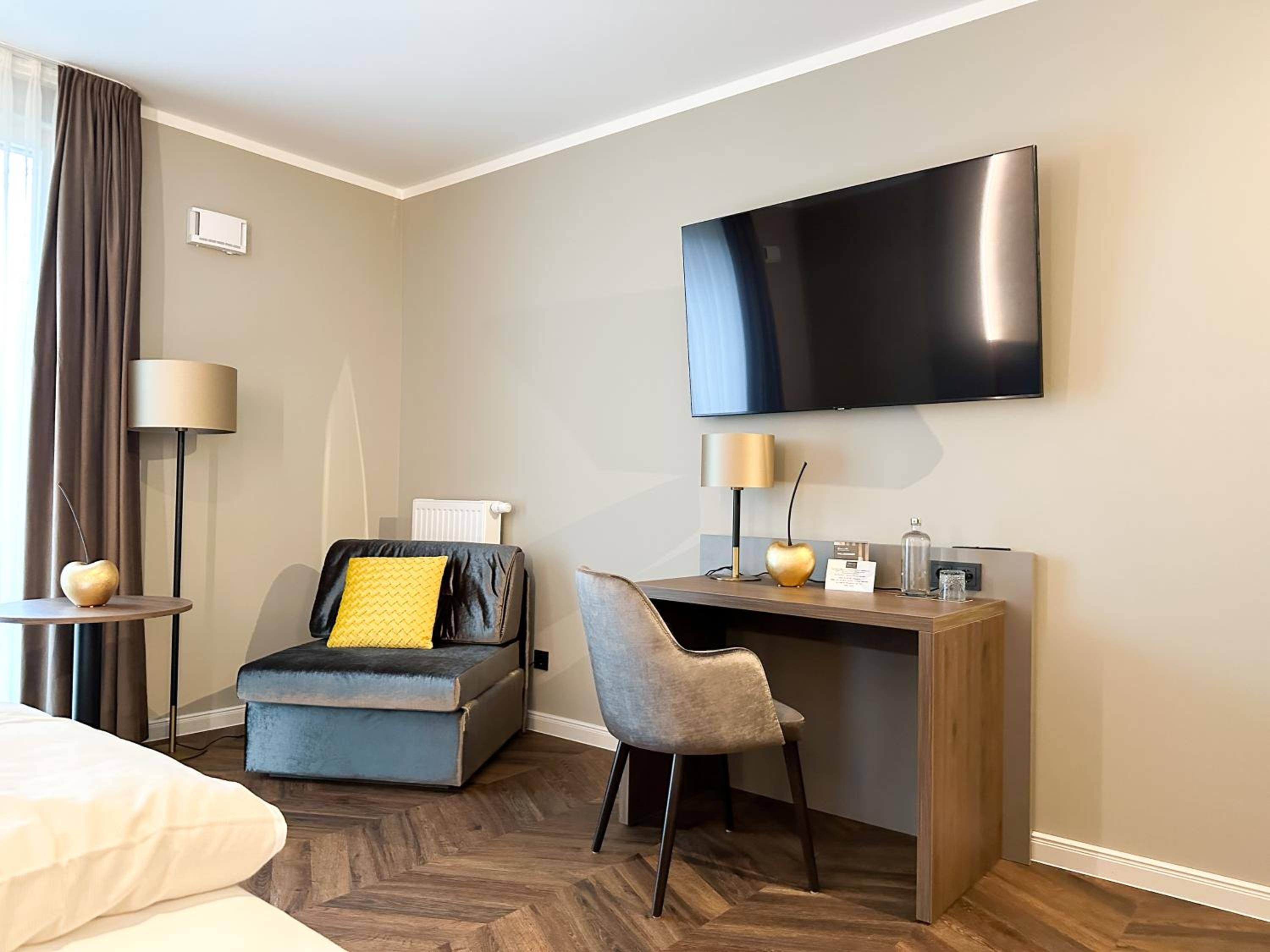 Deluxe Room Annex