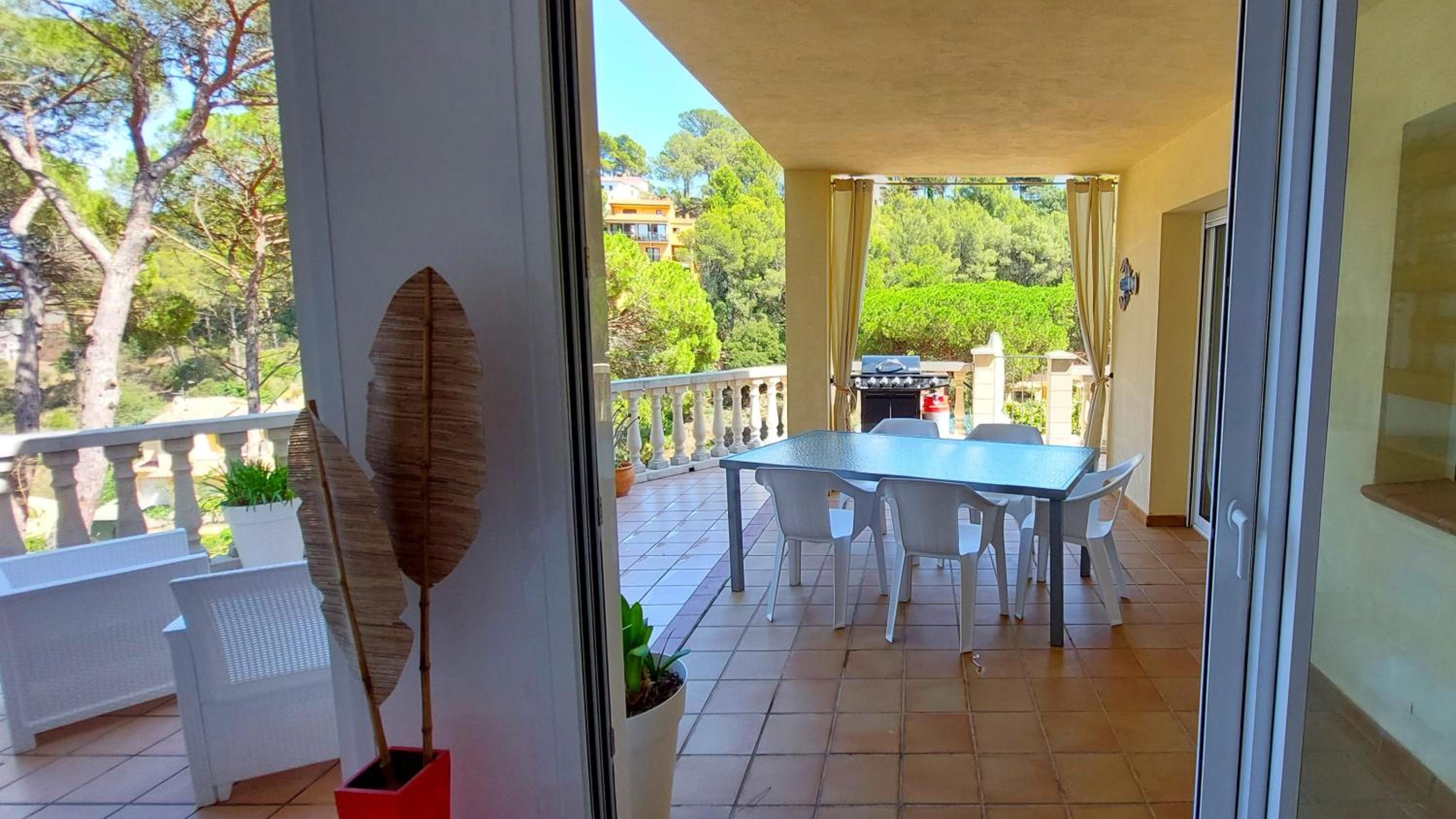 Three-Bedroom Villa photo 3