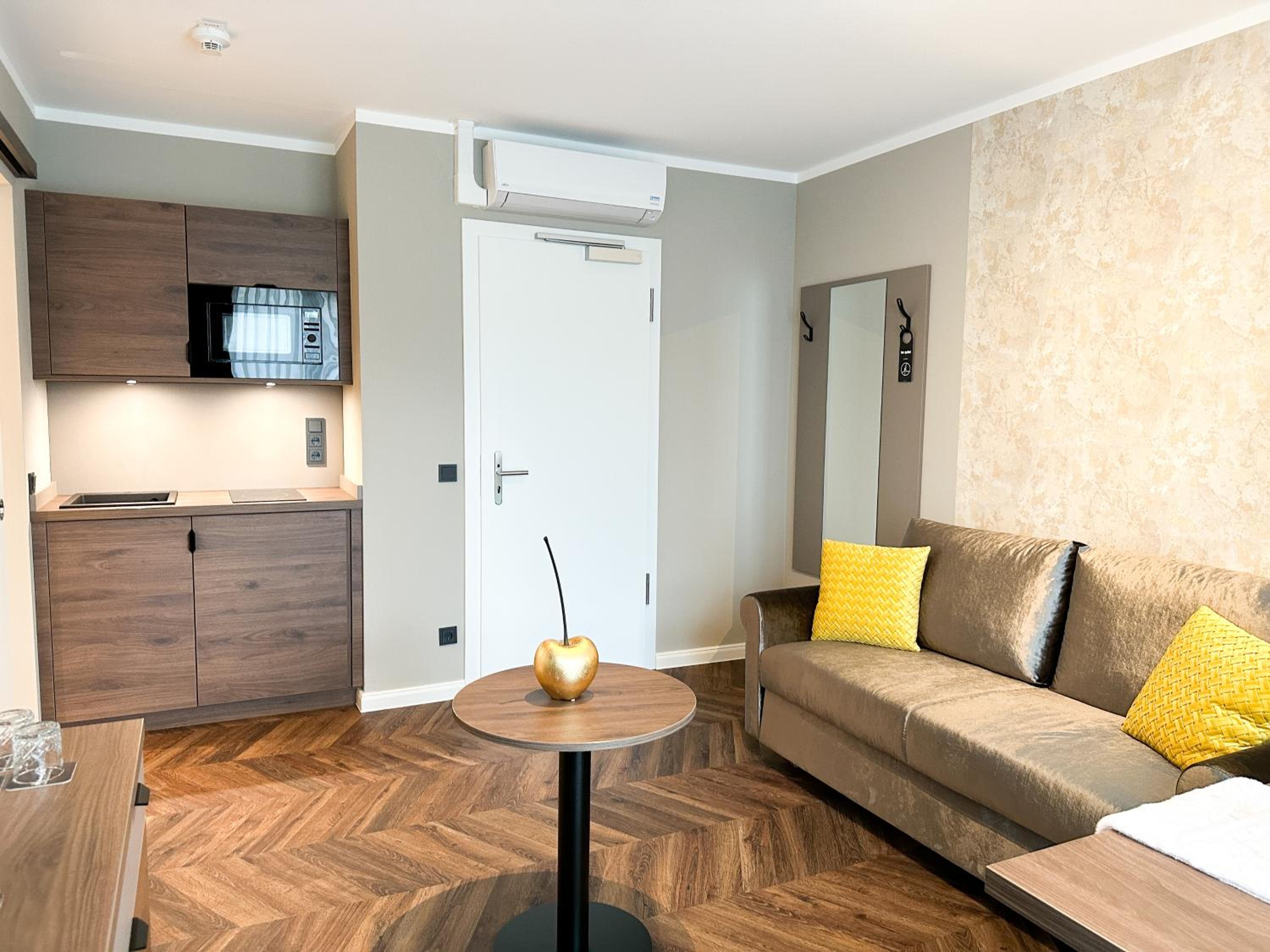 Deluxe Suite Apartment Annex photo 3