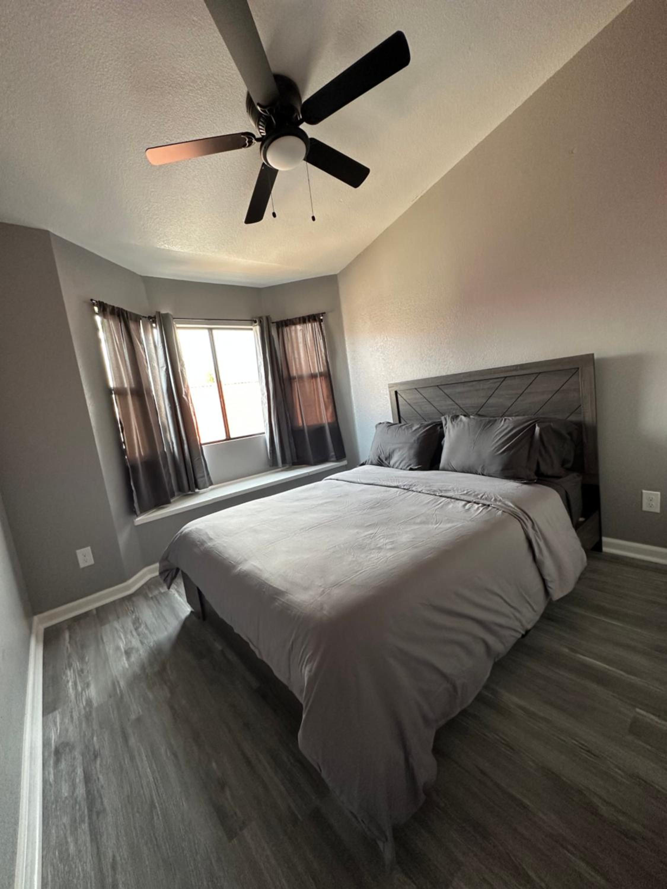 Four-Bedroom House photo 3