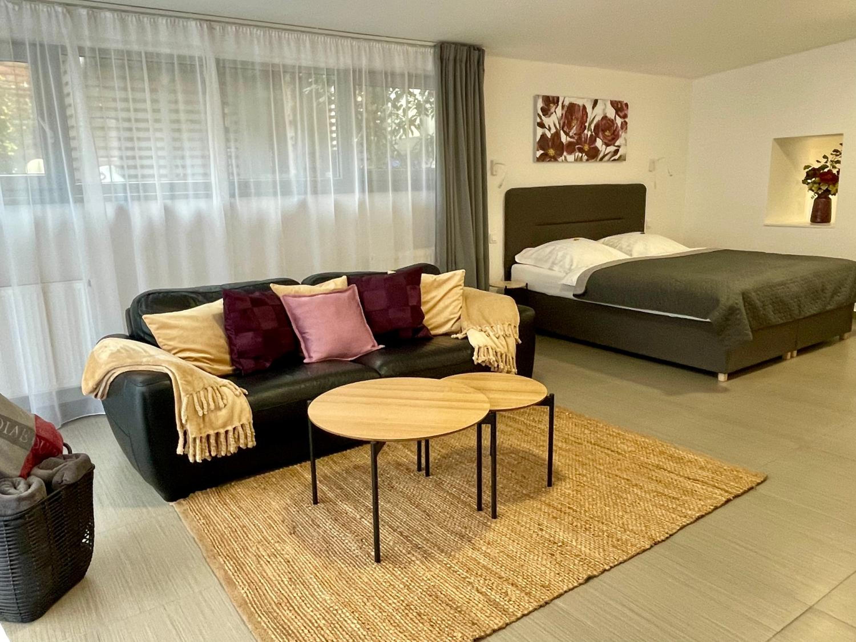 Apartment photo 1