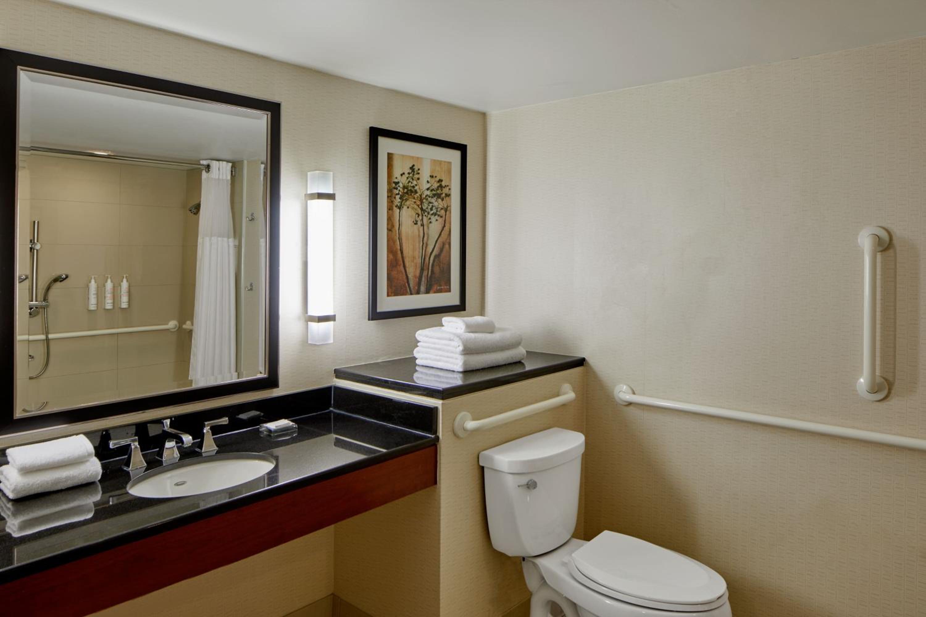 Double Room with Two Double Beds - Photo 4