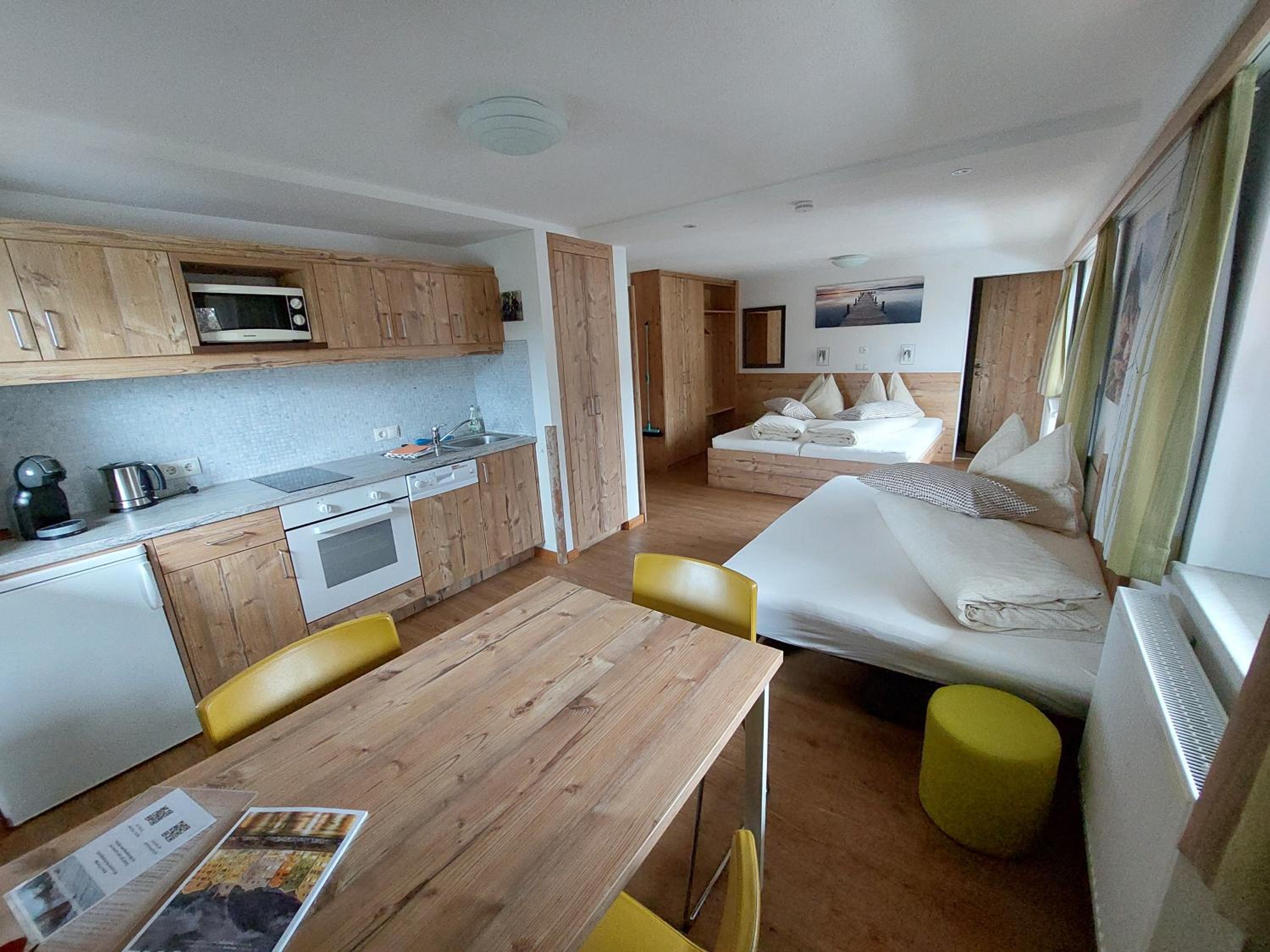 Studio Apartment 2 photo 3