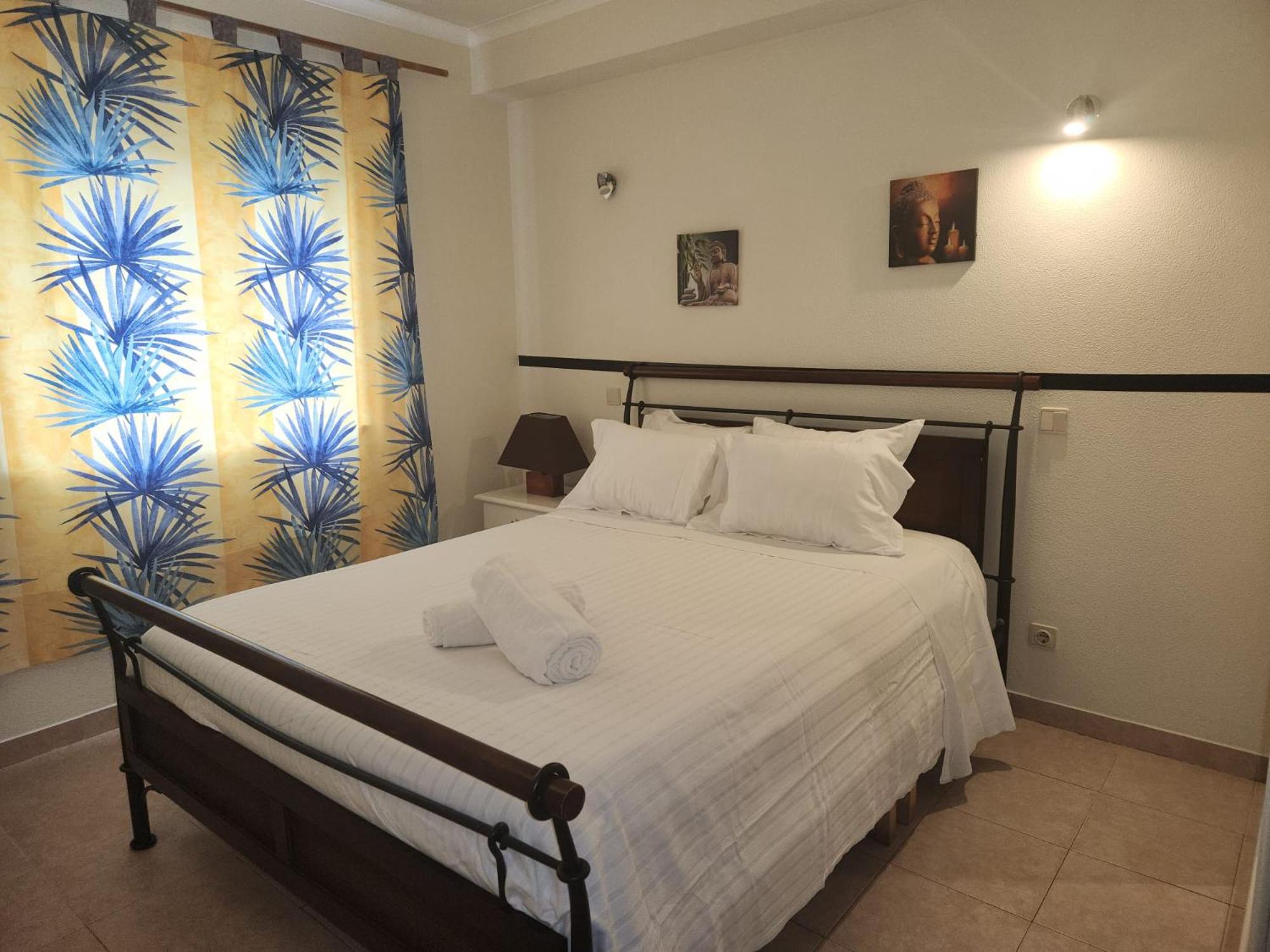 Economy Double Room with Shared Bathroom photo 1