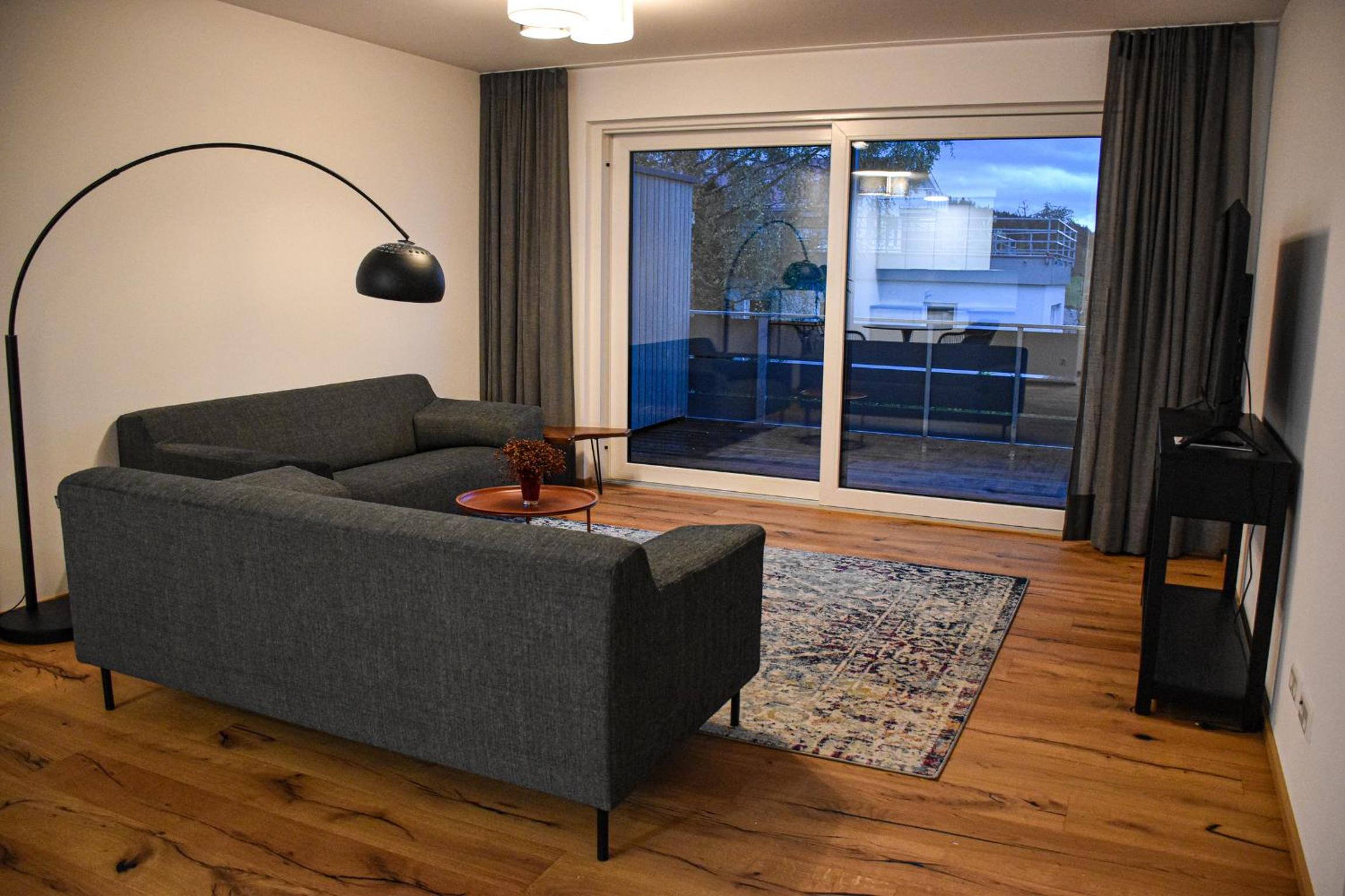 Apartment photo 2