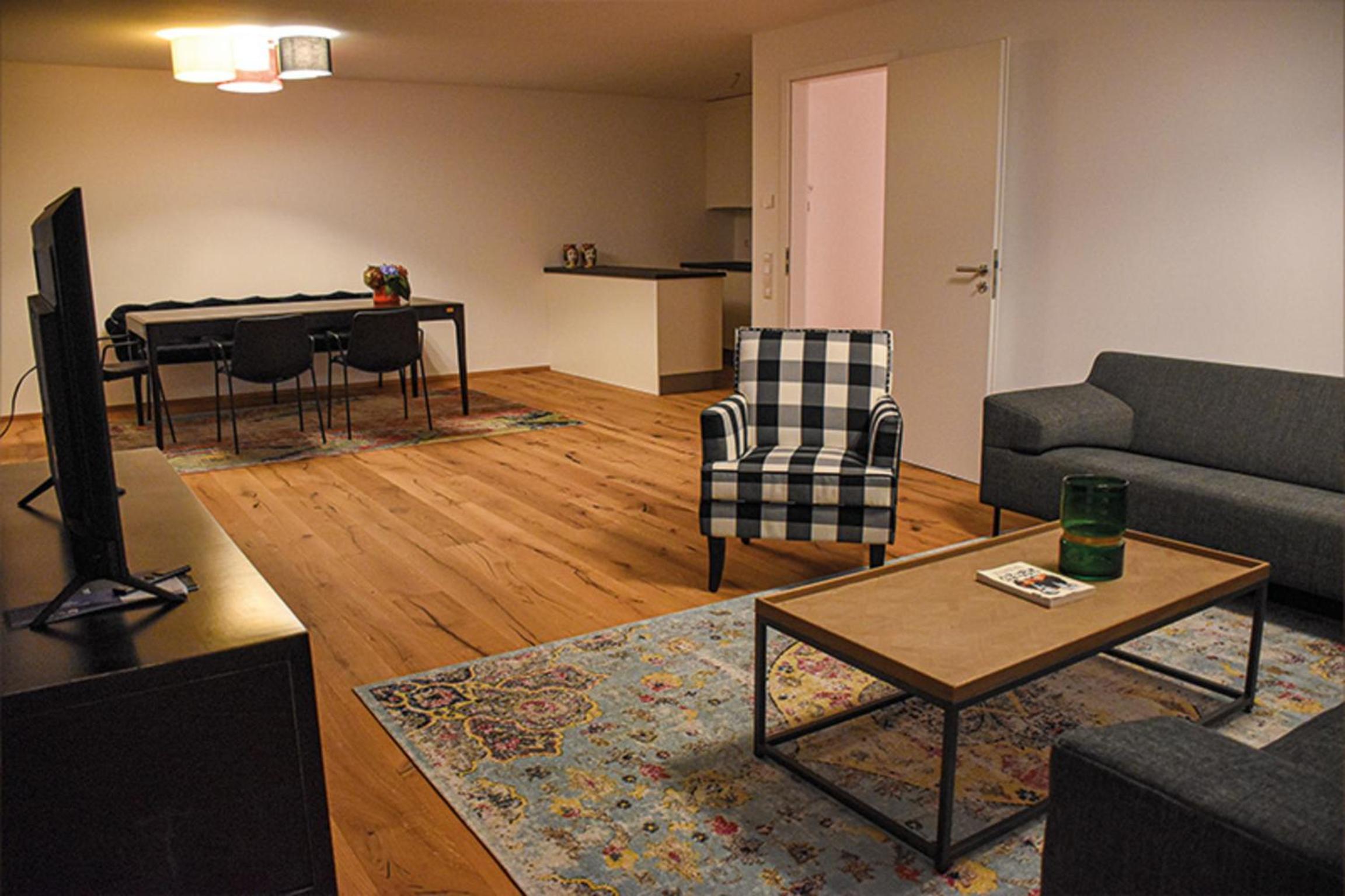 Apartment photo 3