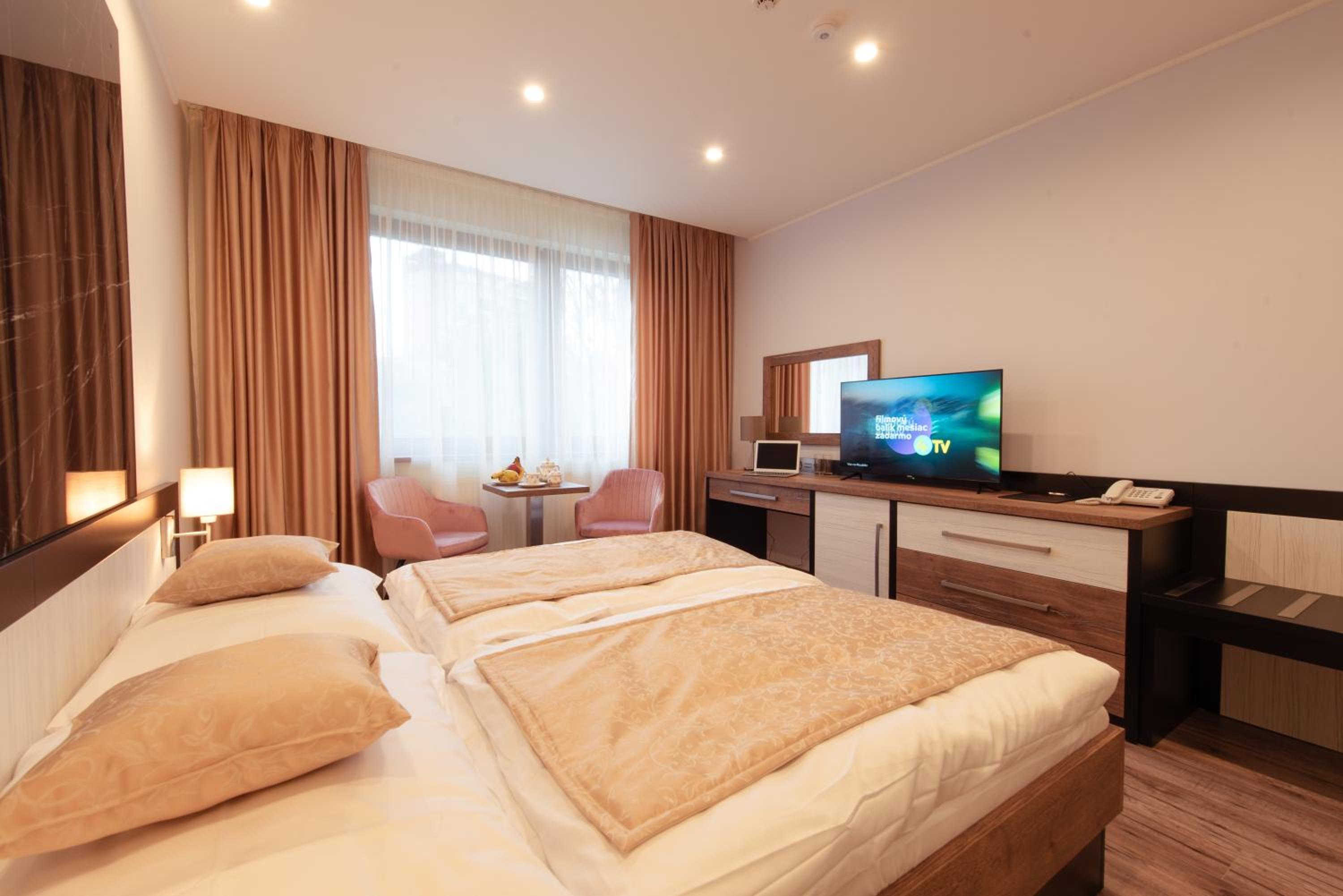 Superior Double Room - Photo 4