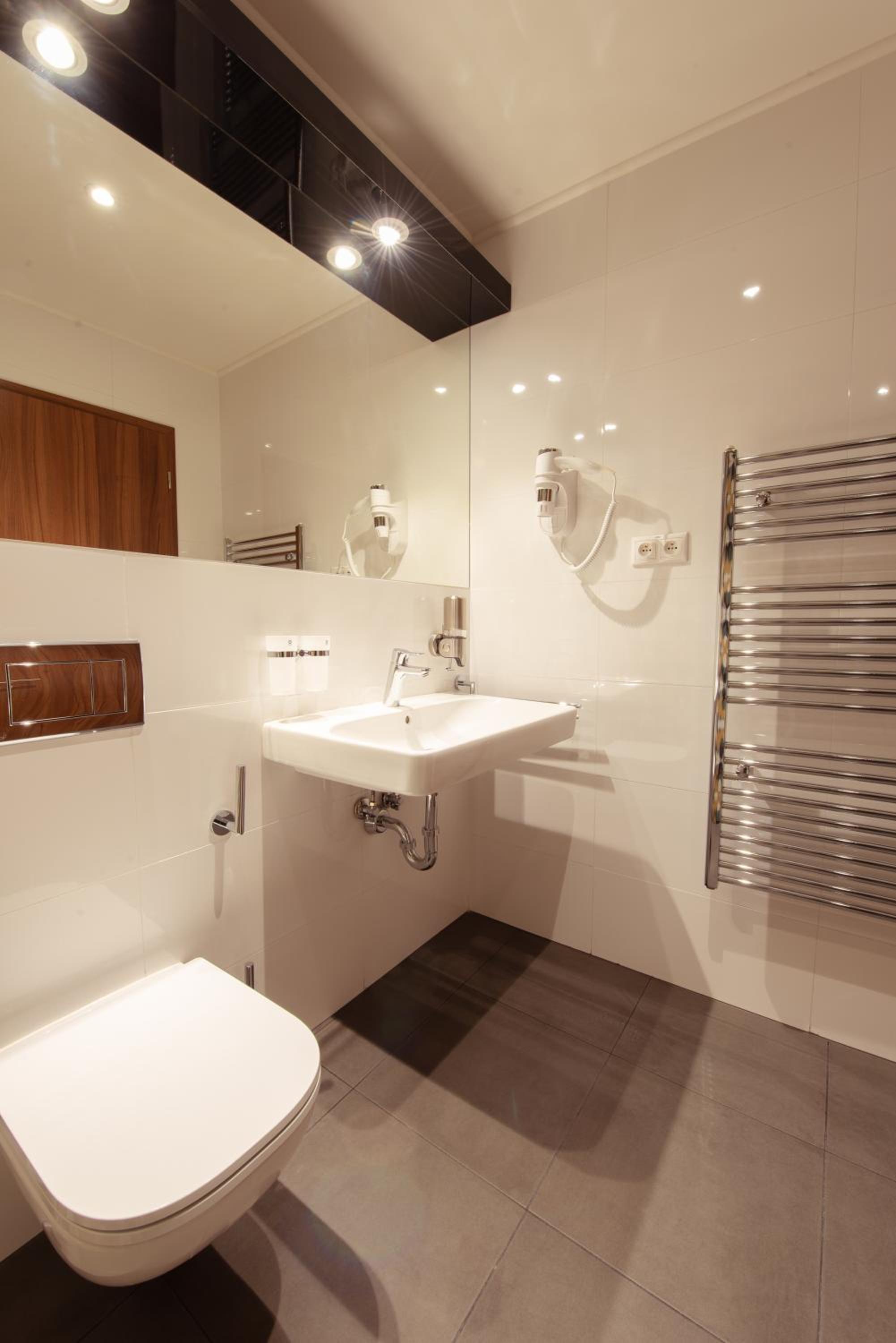 Superior Double Room - Photo 8