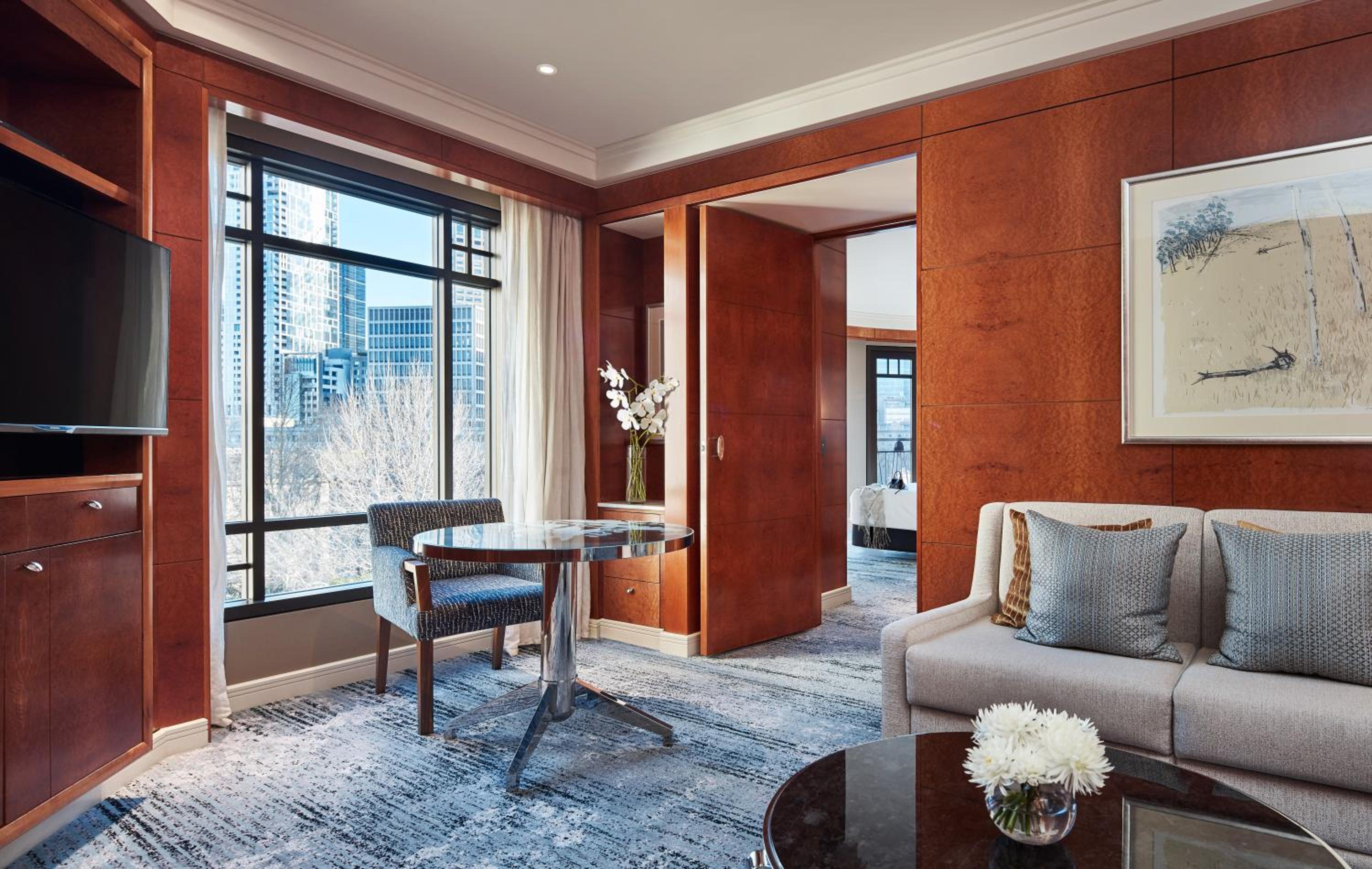 Park King Suite - Photo 3