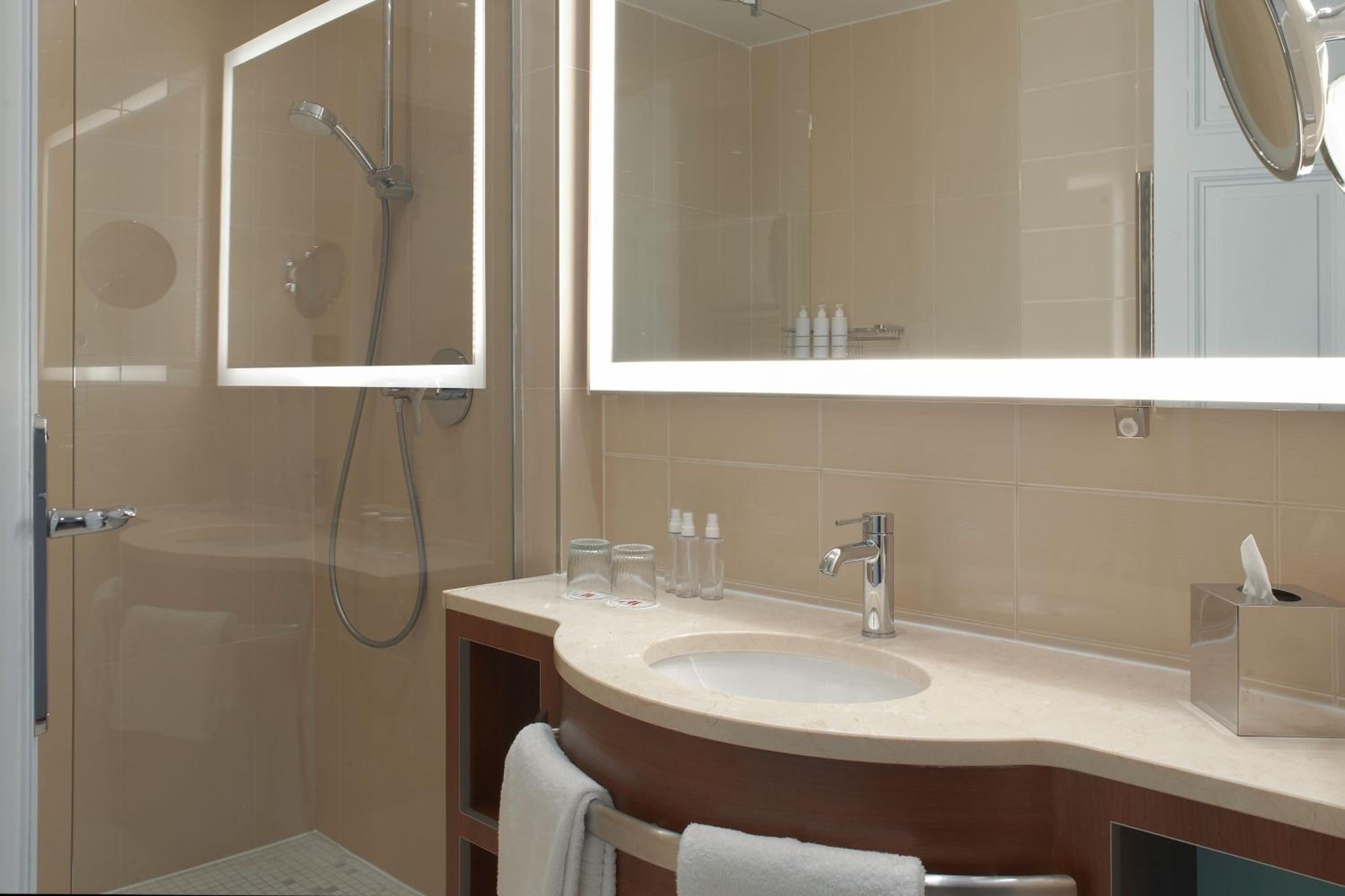 Superior Twin Room photo 2