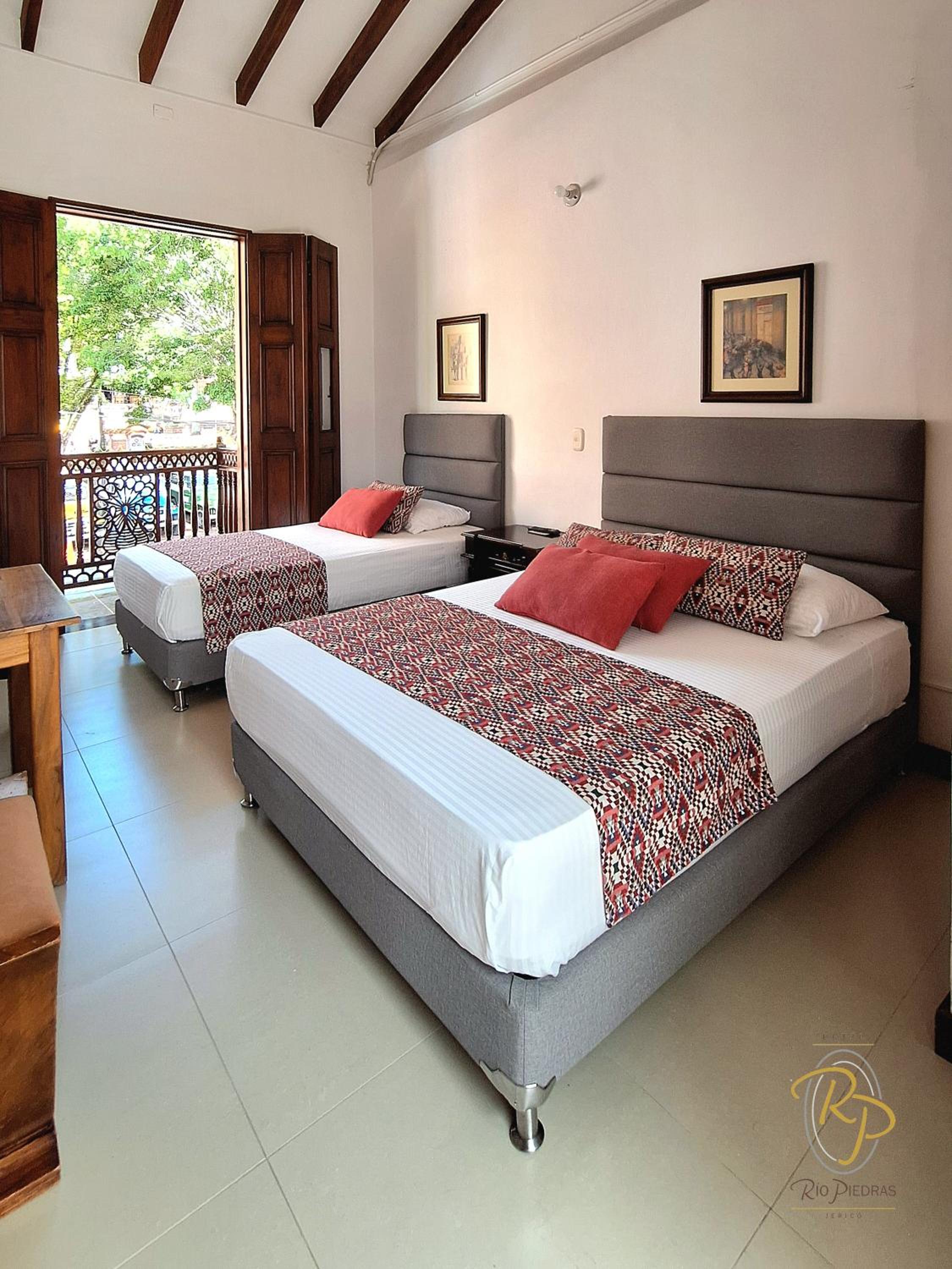 Superior Triple Room photo 1