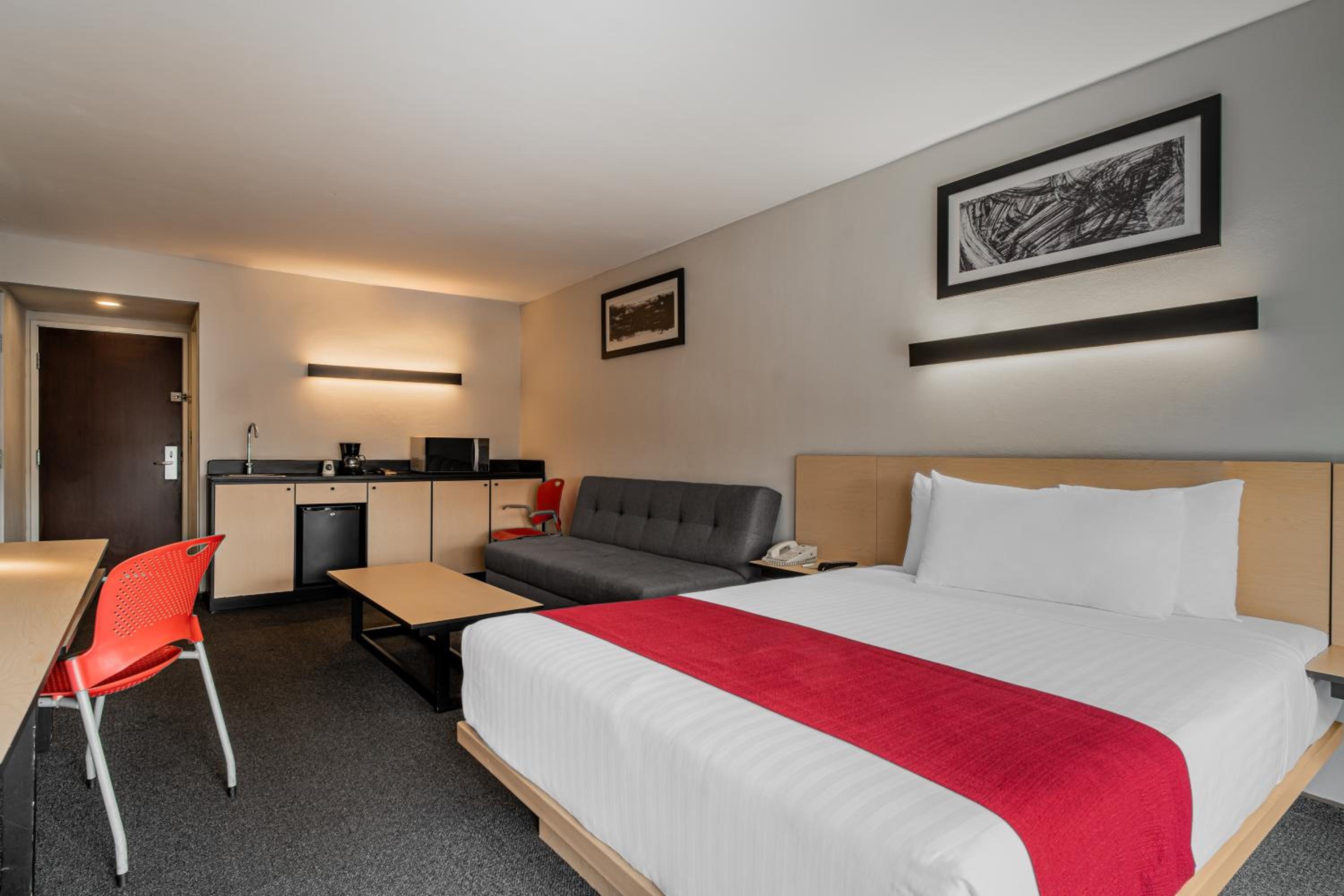 Superior Queen Room with Sofa Bed