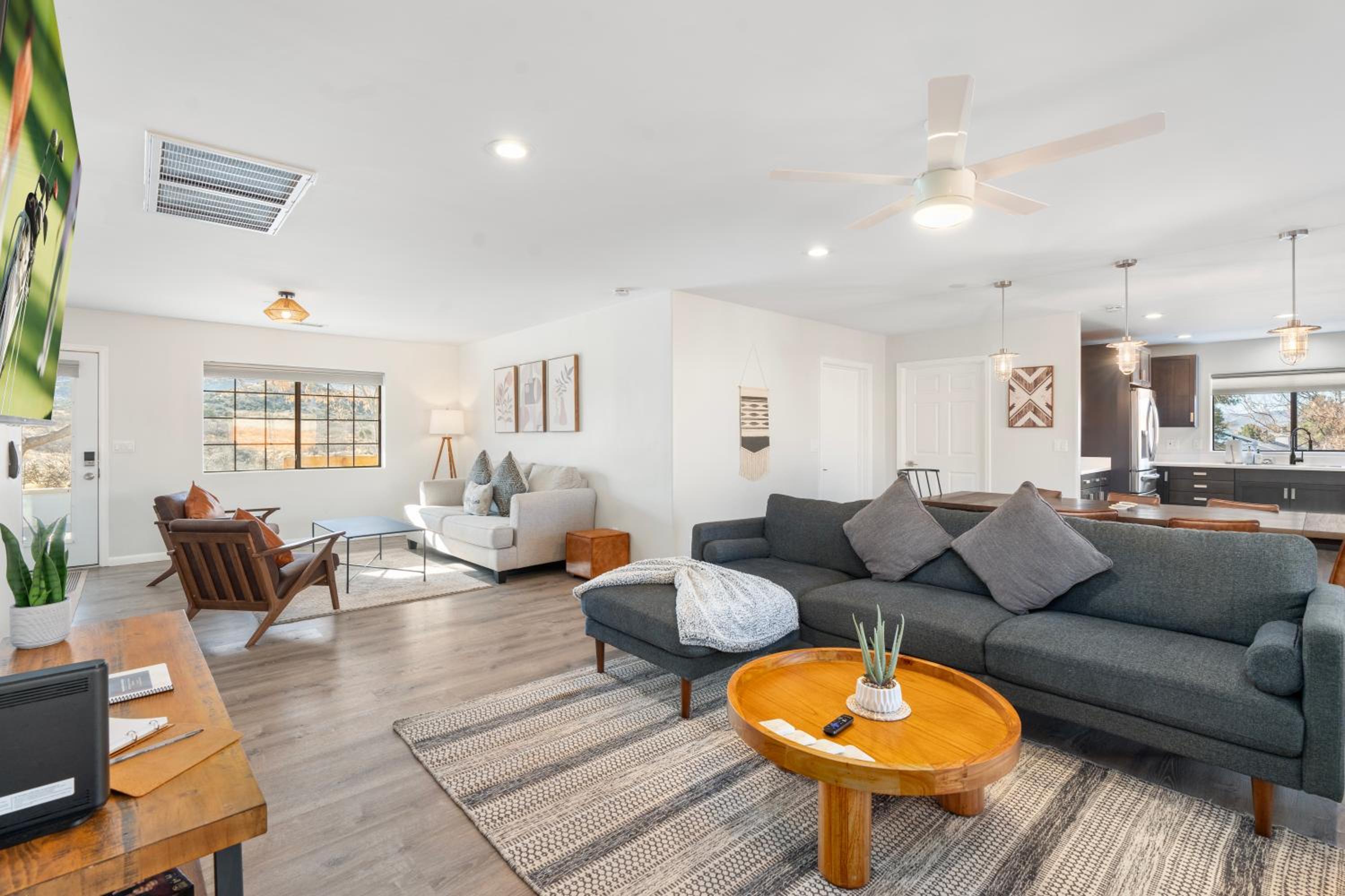 Three-Bedroom Villa photo 1